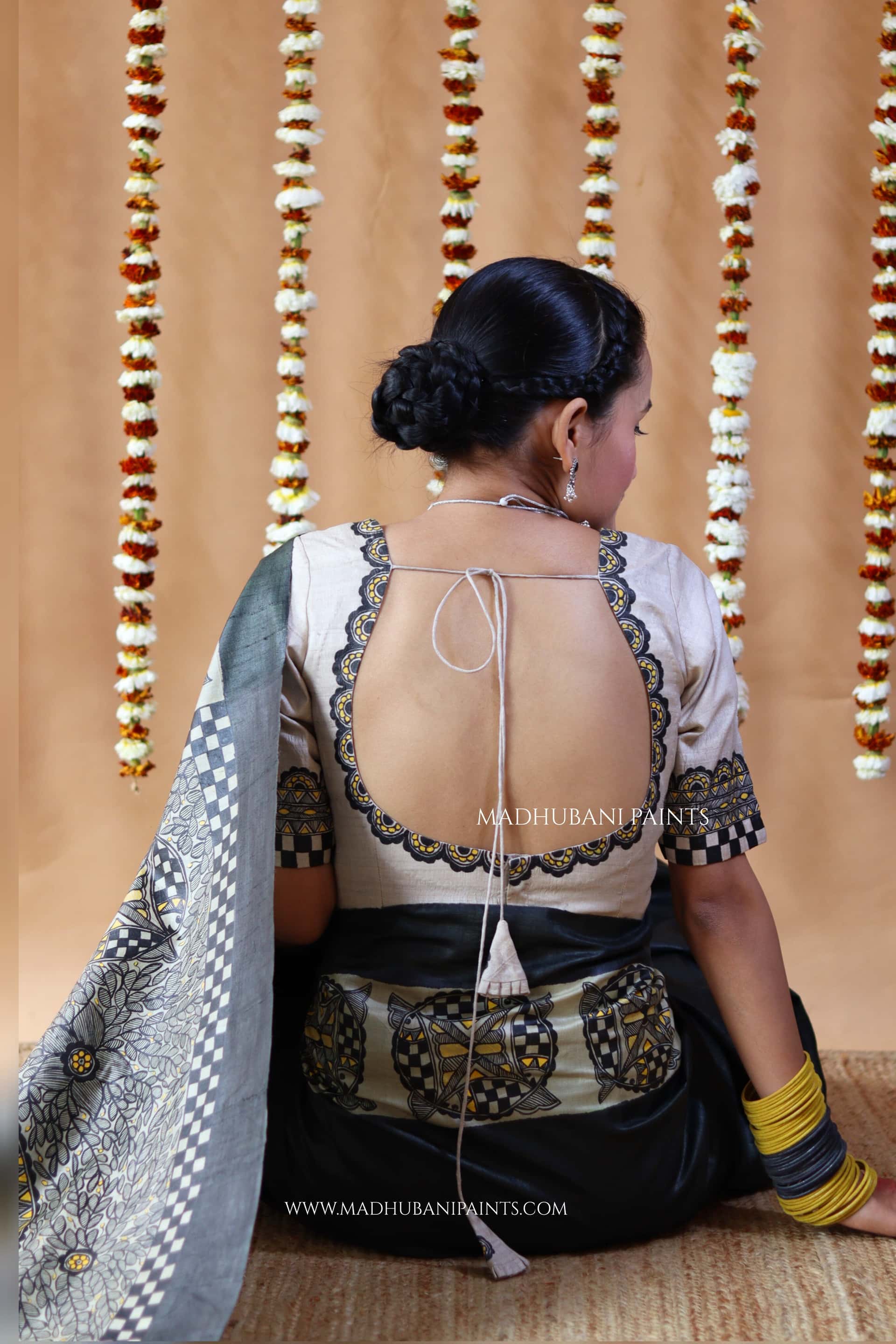 SAMUNDRAMAYI Yellow Hand-painted Madhubani Tussar Silk Saree Blouse Set — image 4 of 10