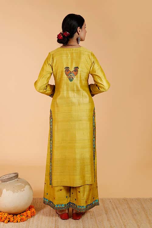 'Gajanand Mayur' Handpainted Madhubani Tussar SIlk Kurta — image 9 of 9