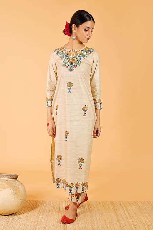 'Surmai Kamal' Handpainted Madhubani Cotton Kurta — image 4 of 8