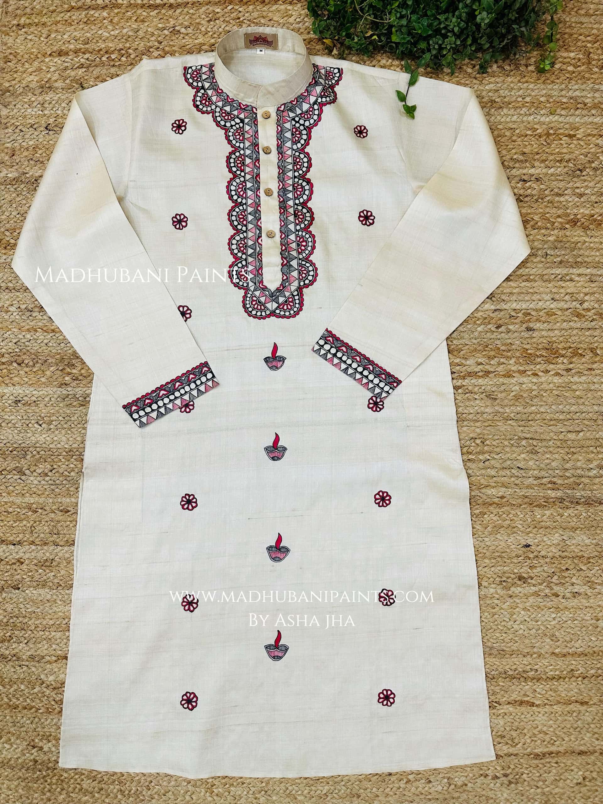 Phool Diya Hand-painted Beige Madhubani Men's Tussar Silk Kurta — image 3 of 5