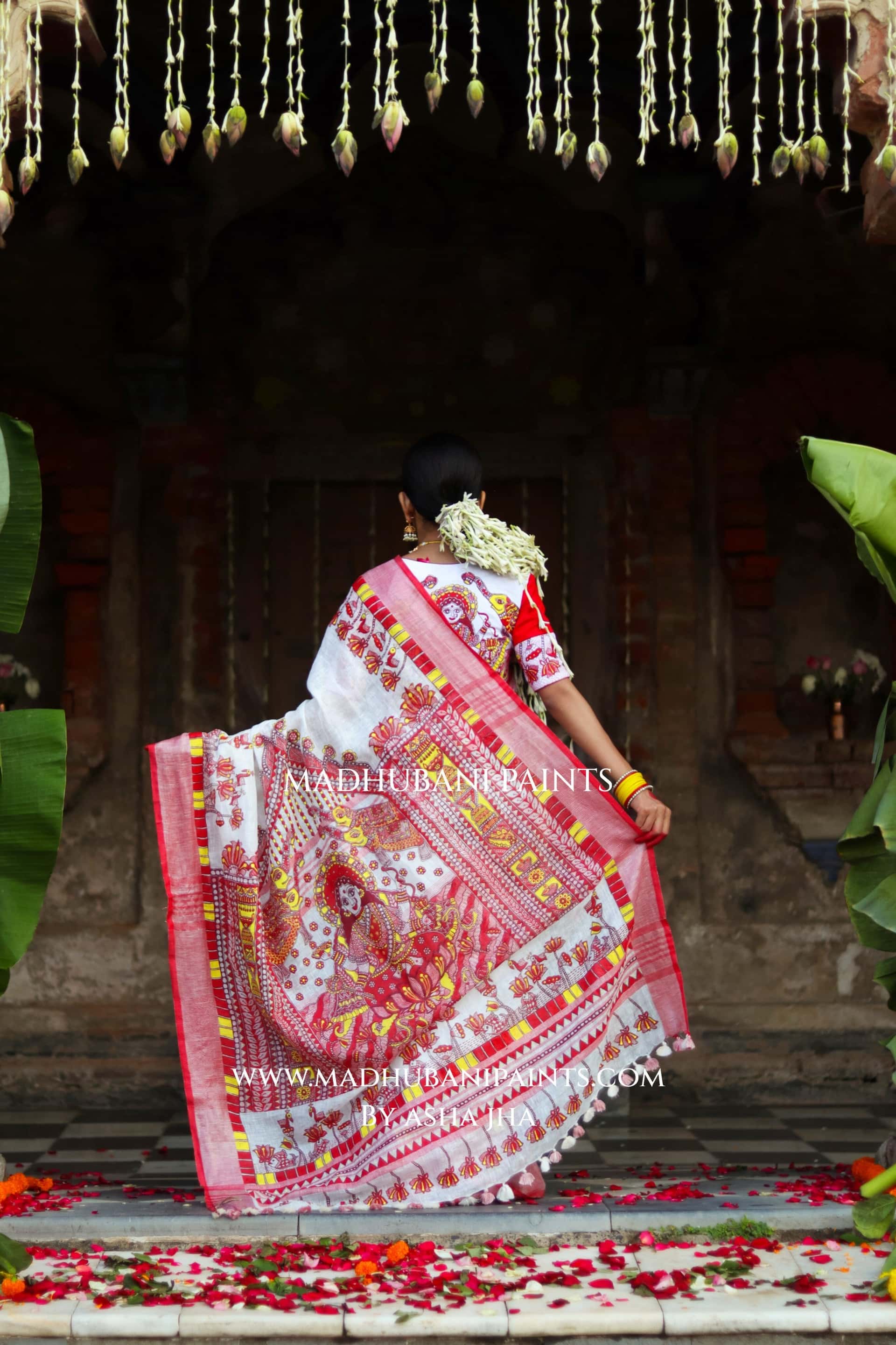 KAMLA Handpainted Linen Madhubani Saree — image 4 of 13