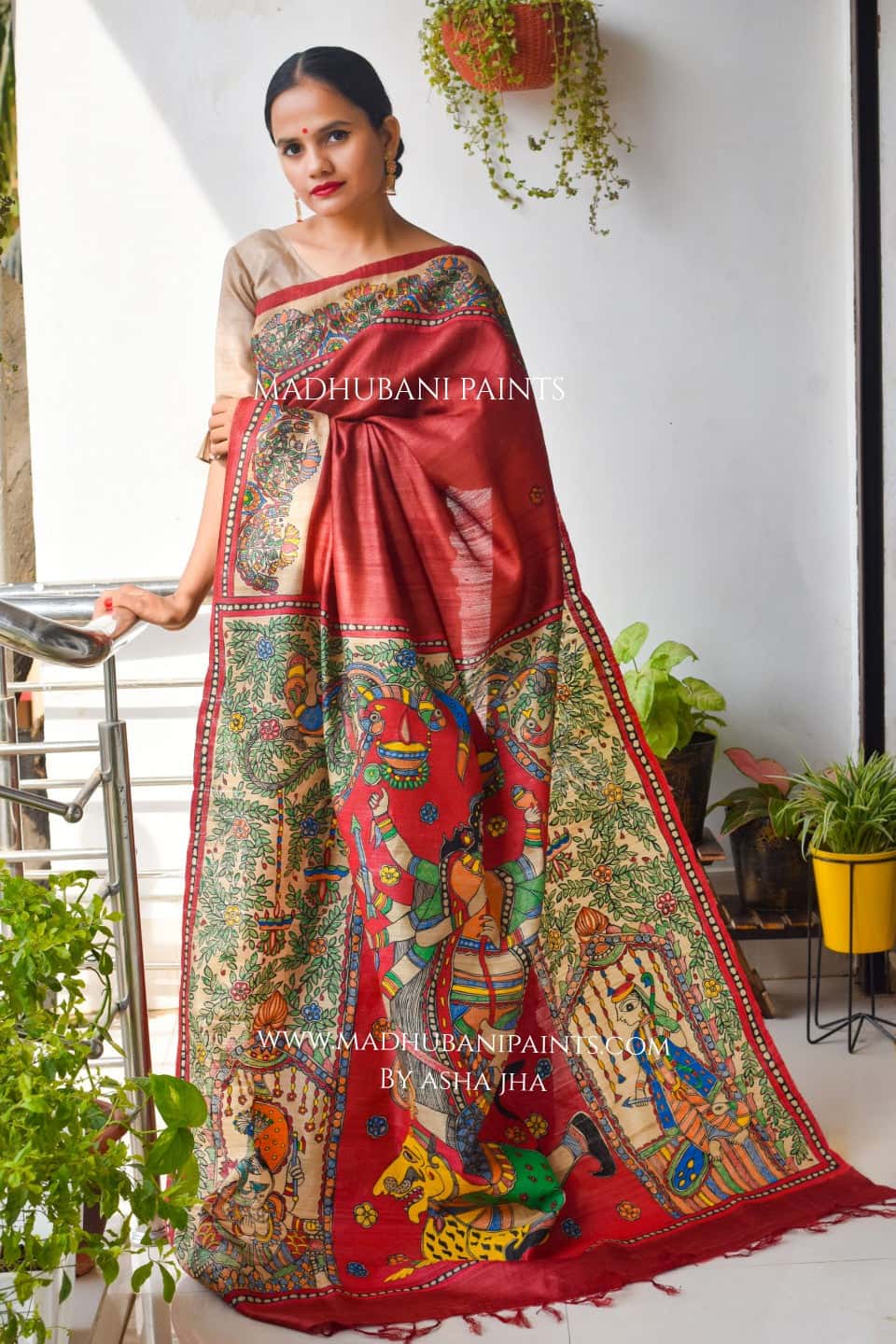 'MAHISASUR MARDINI' Handpainted Tussar Silk Saree — image 6 of 8
