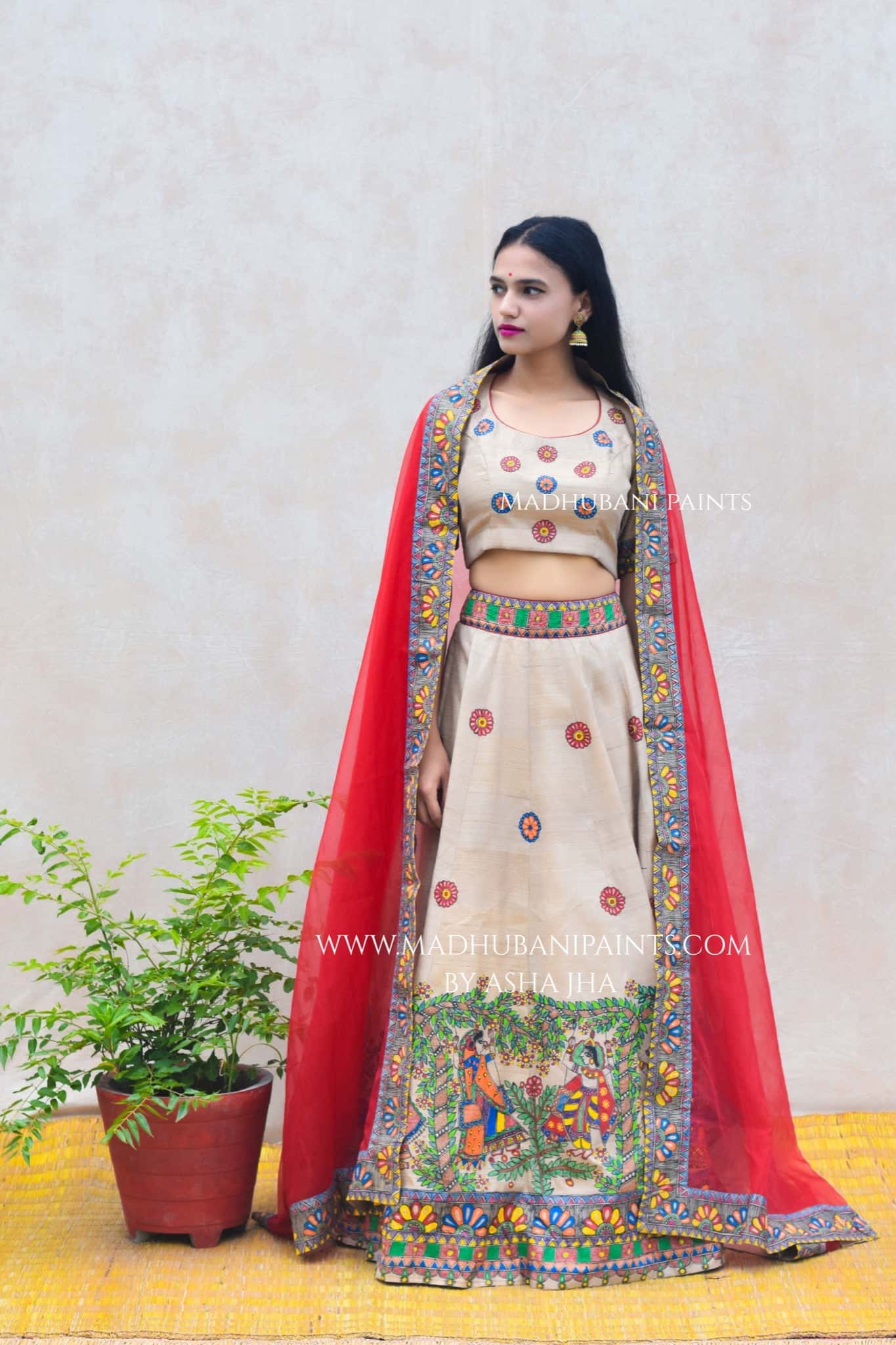 RADHA KRISHNA SANGEET Hand-painted Madhubani Lehnga — image 4 of 11