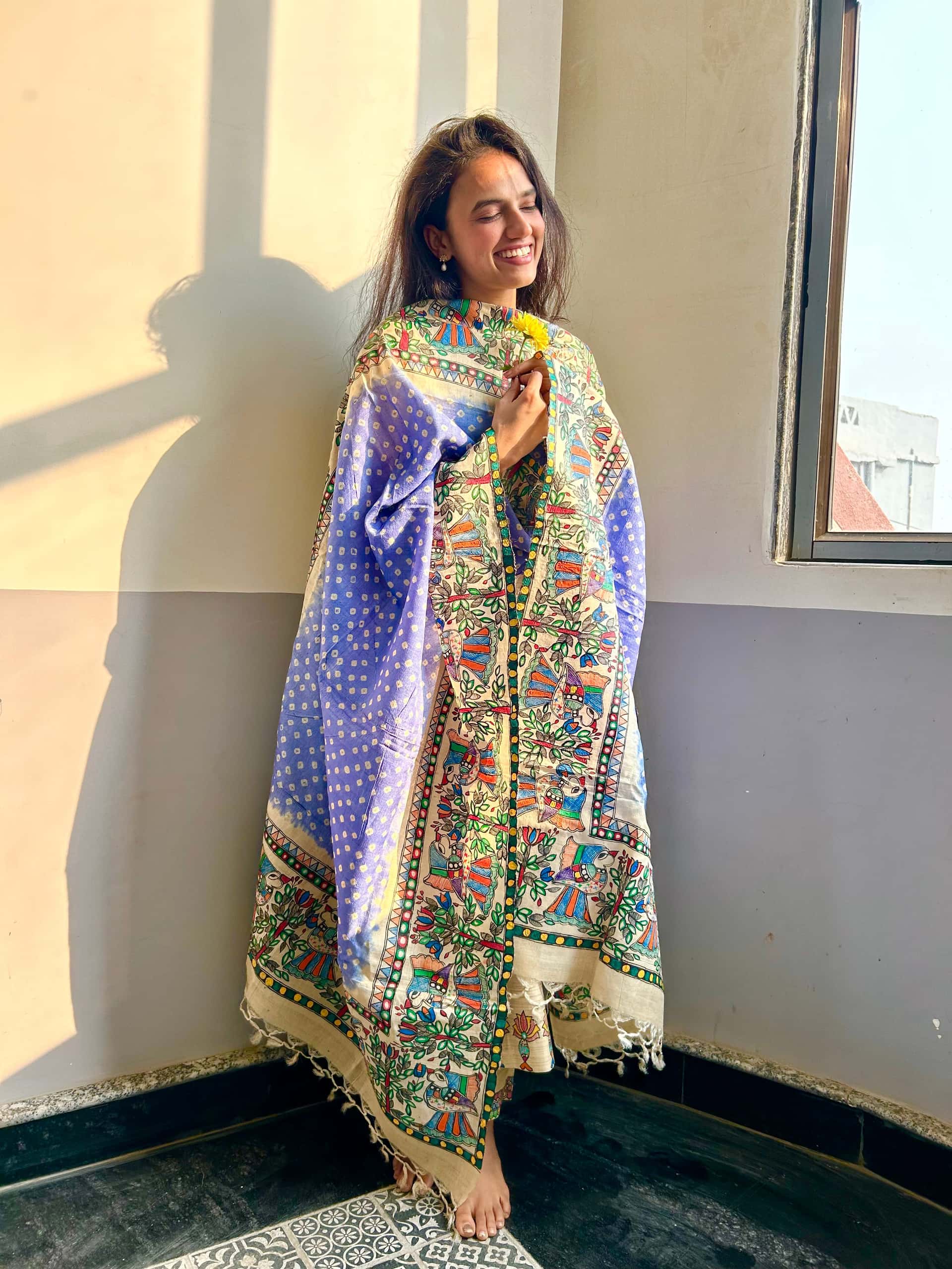 Aasmani Mor Bandhini Dupatta — image 2 of 5