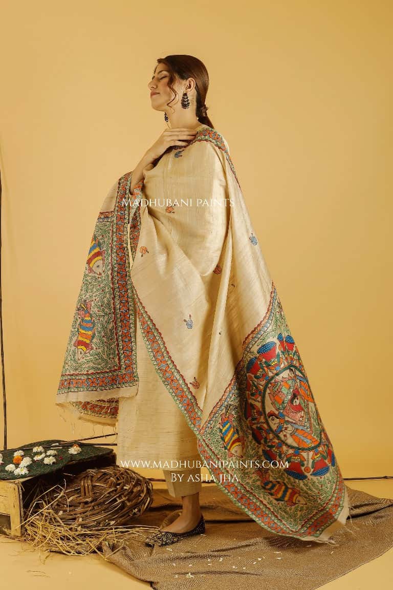 Gauna Doli Madhubani Handpainted Pure Handwoven Tussar Silk Dupatta — image 2 of 3