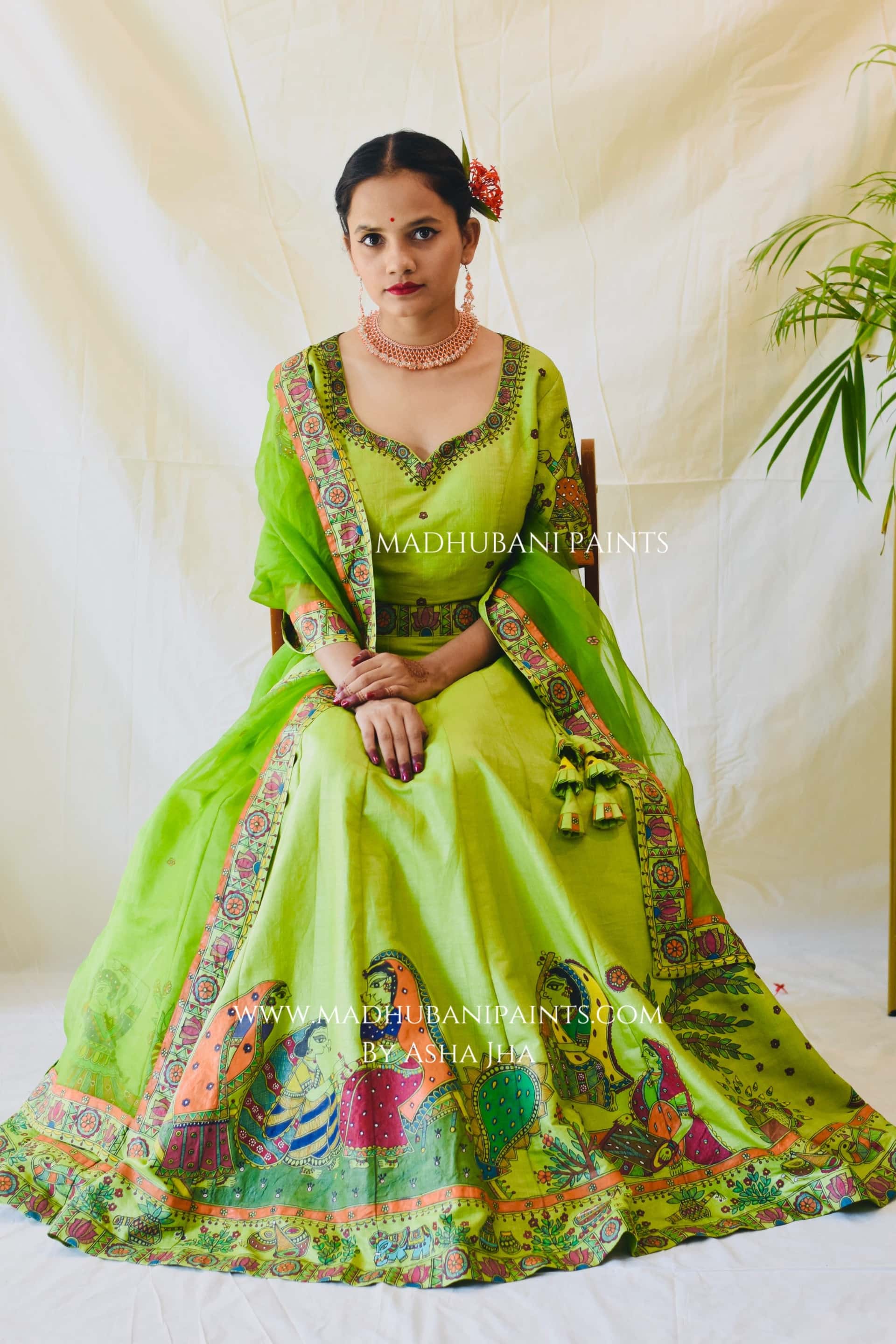MEHNDI KA RANG Hand-painted Madhubani Lehnga — image 13 of 18