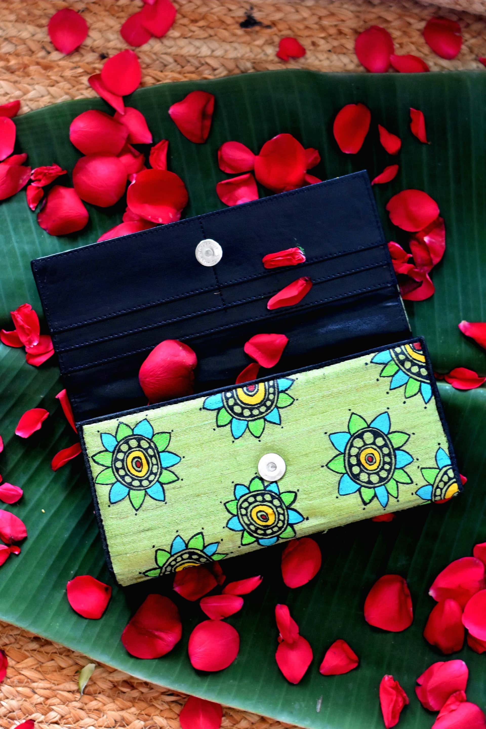 Butterfly Madhubani Clutch — image 3 of 3