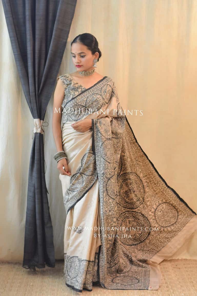 'MORNI' Handpainted Madhubani Tussar Silk Saree Blouse Set — image 7 of 10