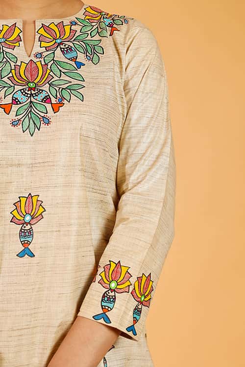 'Surmai Kamal' Handpainted Madhubani Cotton Kurta — image 8 of 8