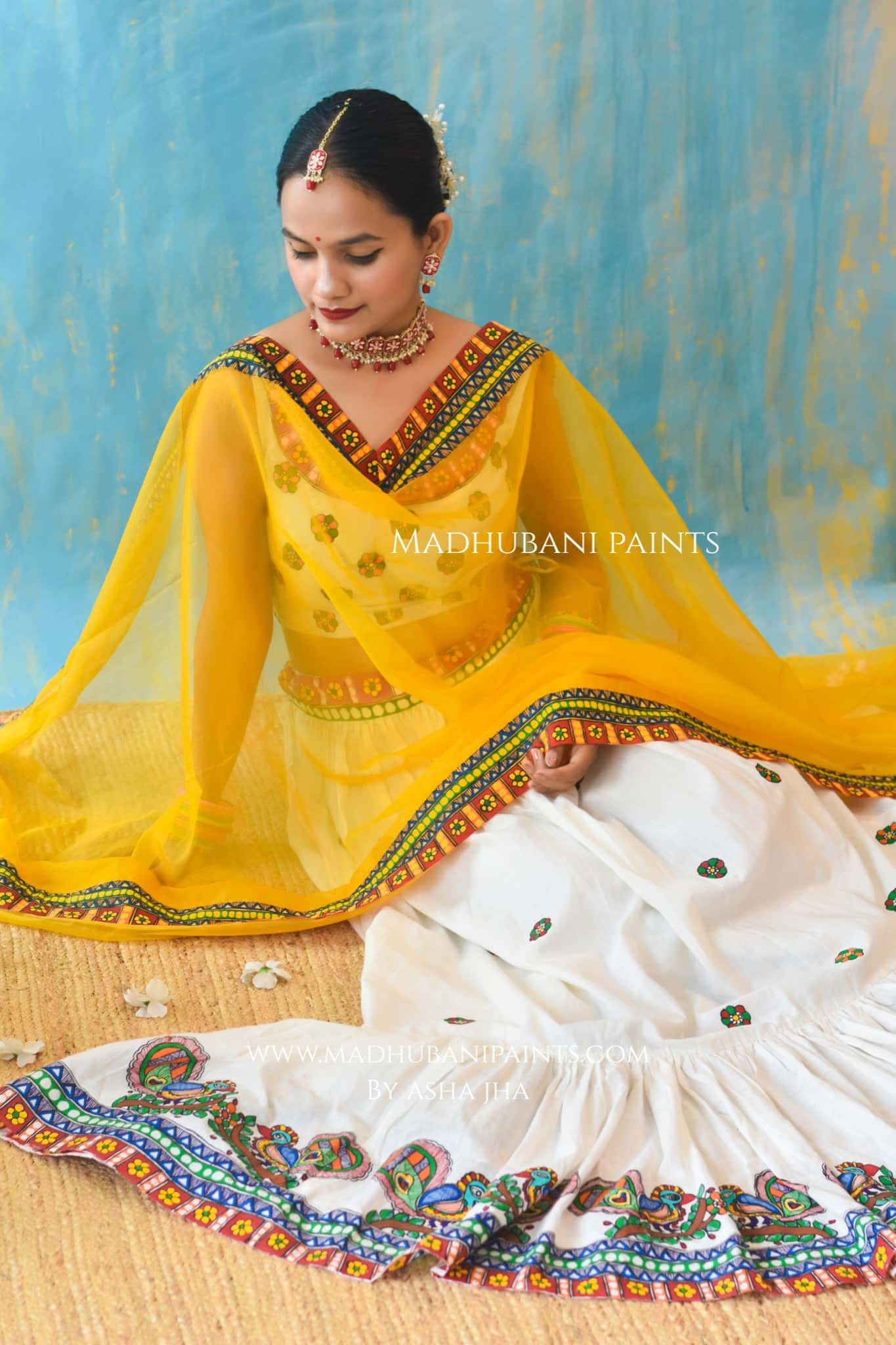 HALDI KE RANG Hand-painted Madhubani Lehnga — image 13 of 15