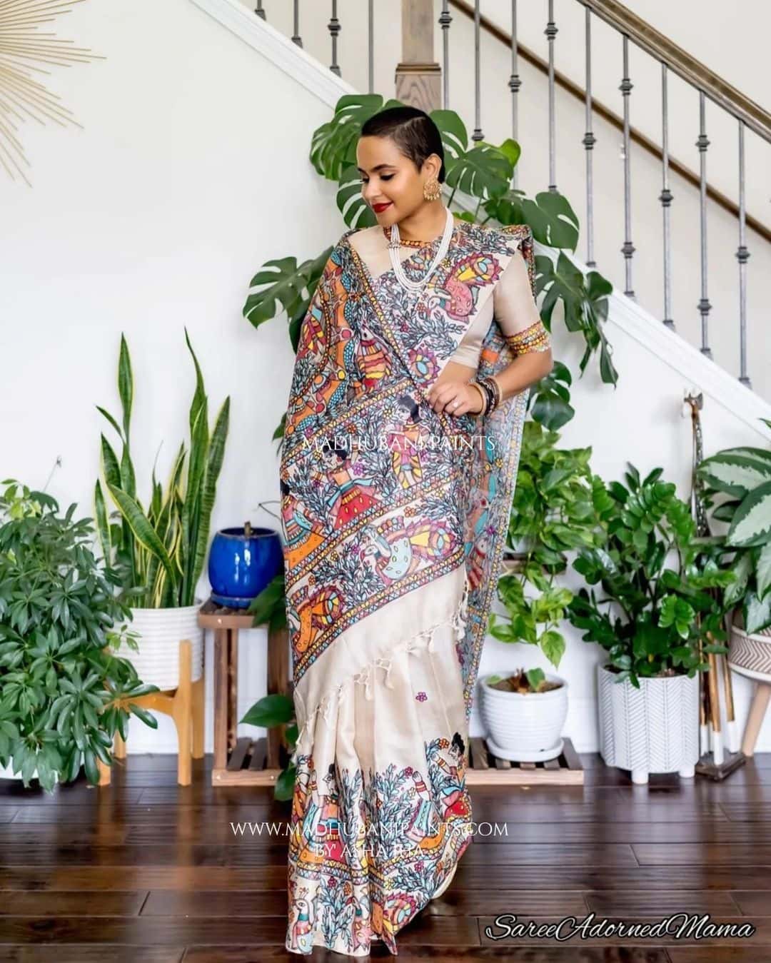 'Mithila ki Neeli Doli' Madhubani Hand-painted Saree — image 6 of 9