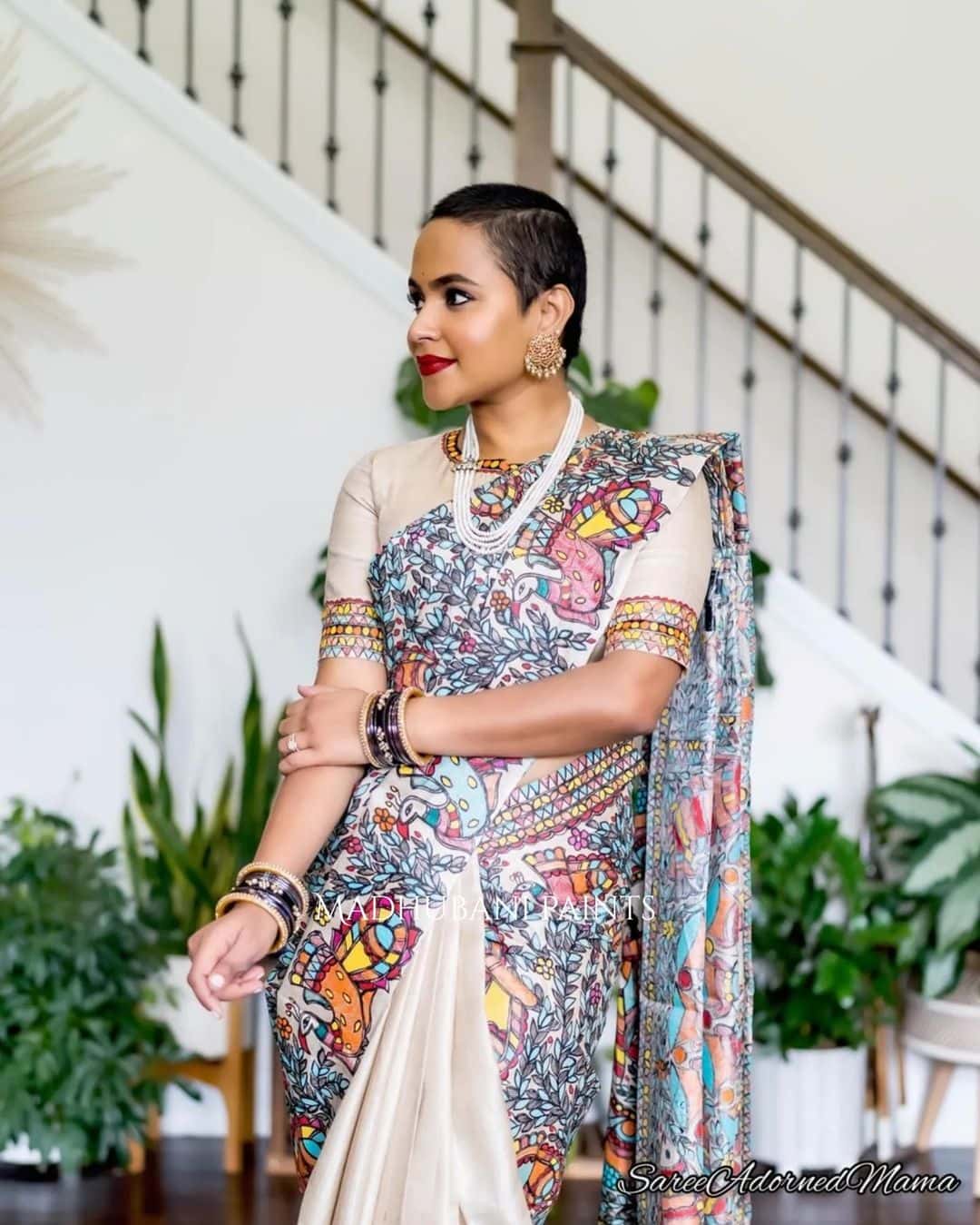 'Mithila ki Neeli Doli' Madhubani Hand-painted Saree — image 5 of 9