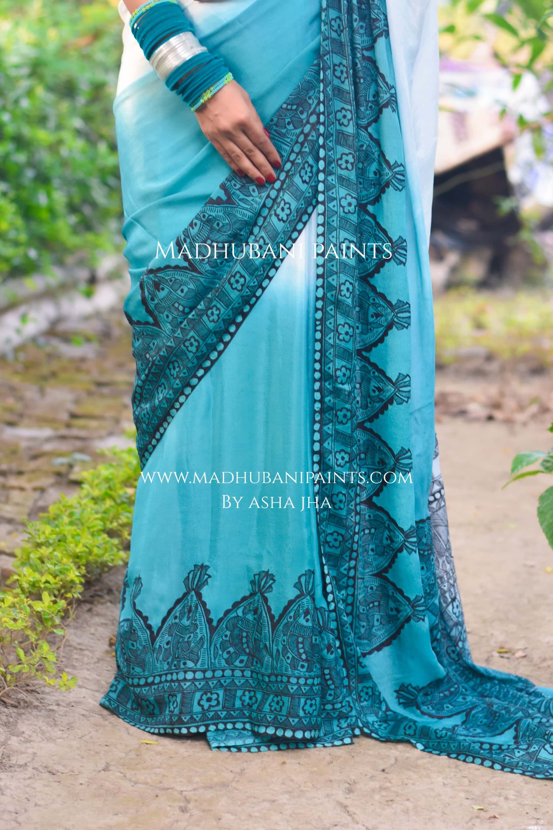 Neel Ujala Hand-painted Madhubani Chiffon Saree Blouse Set — image 8 of 13