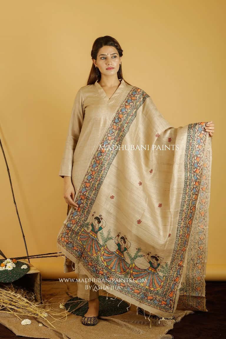 Mithila Gudiya Madhubani Handpainted Pure Handwoven Tussar Silk Dupatta — image 4 of 4