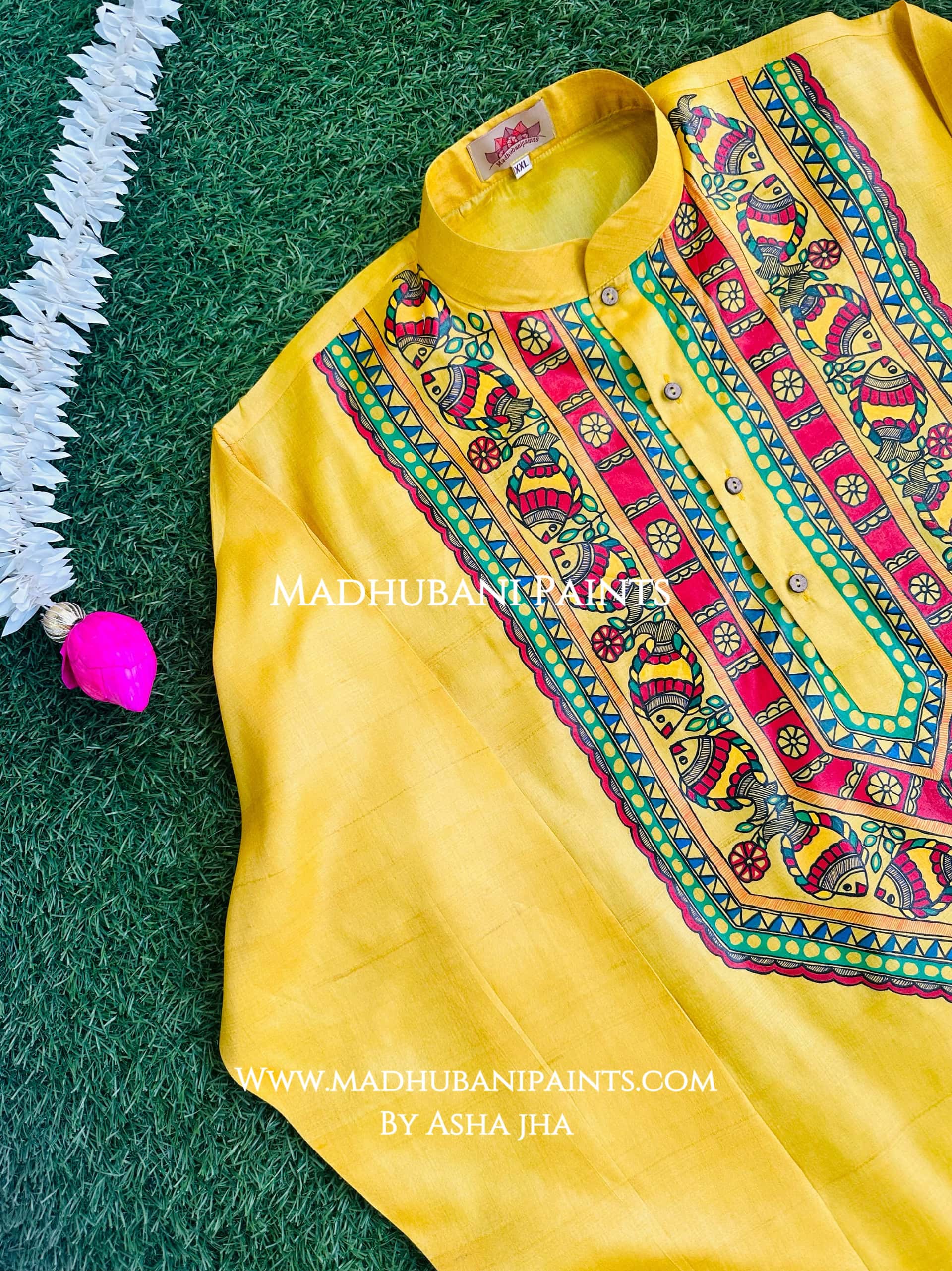 Yellow Fish Hand-painted Handloom Men's Tussar Silk Kurta — image 3 of 4