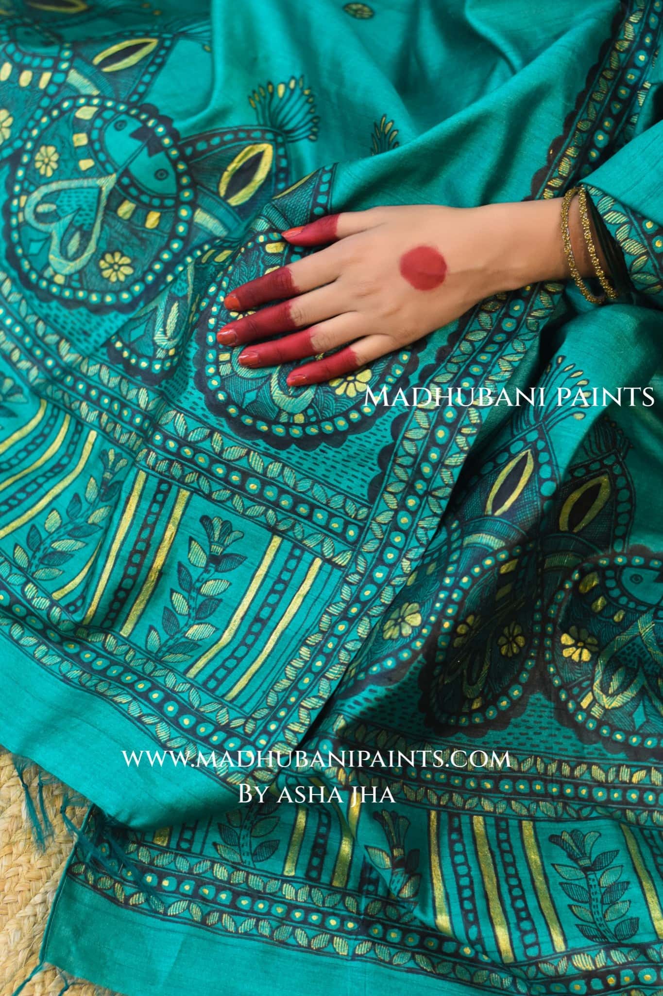 'HARIYALI RANG' Handpainted Madhubani Tussar Silk Dupatta — image 8 of 8