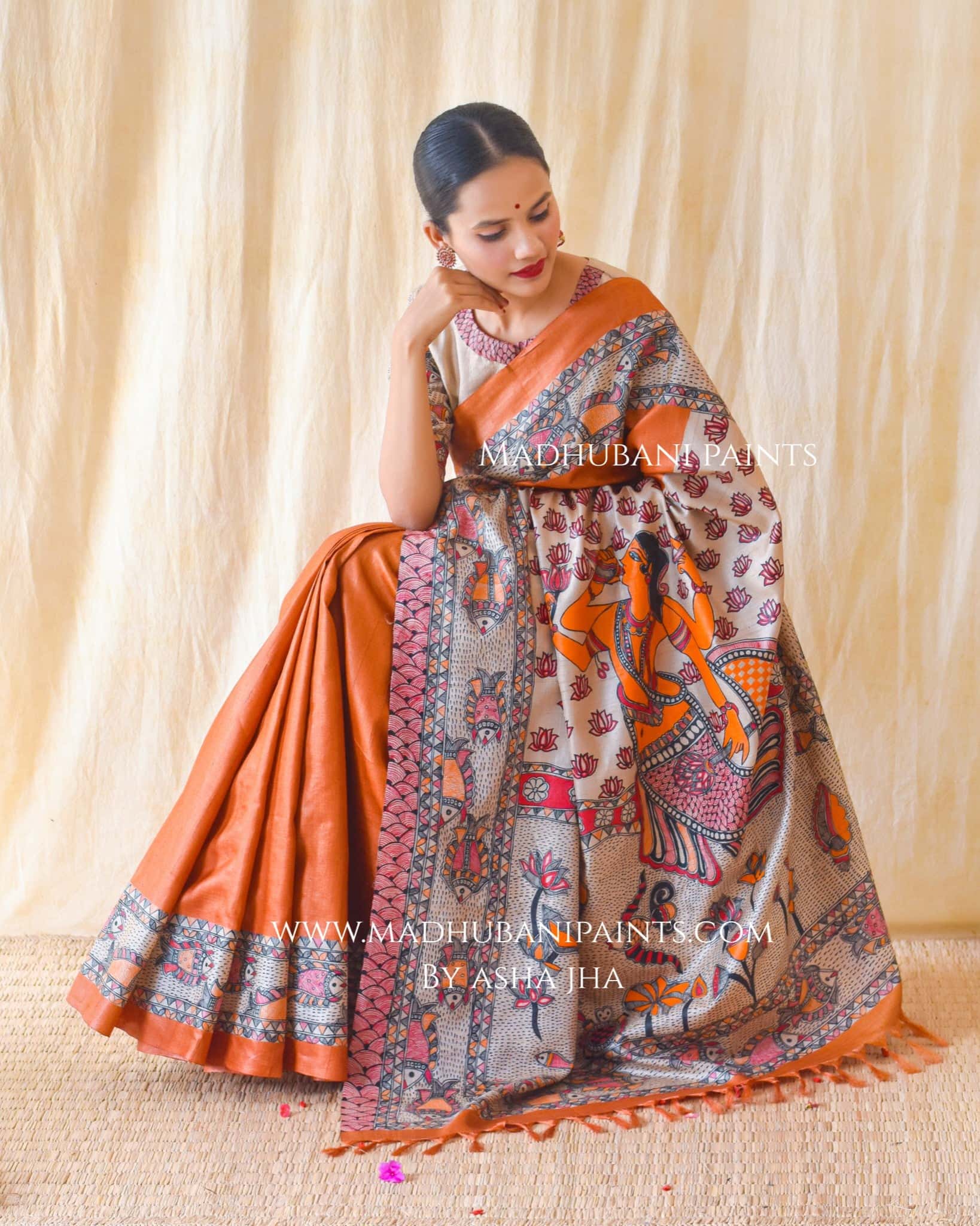Vishnu Avatar Handpainted Tussar Saree Blouse Set — image 7 of 14