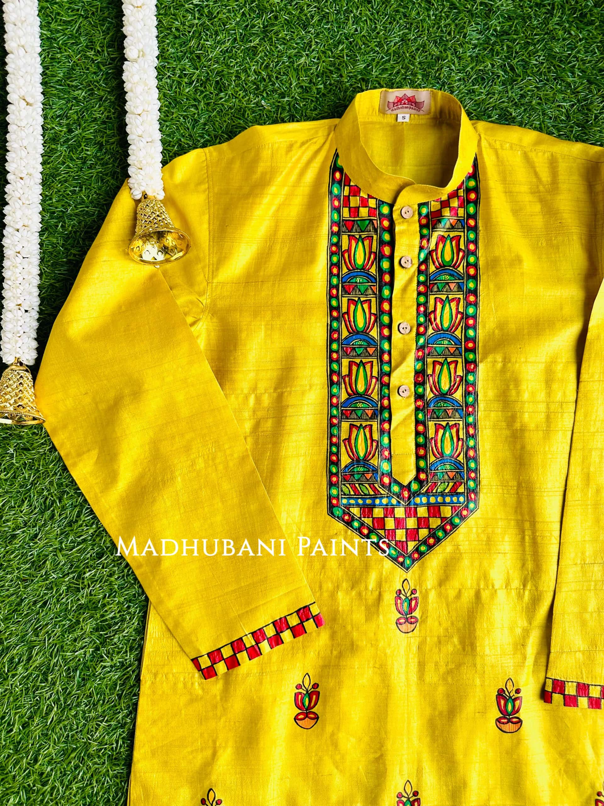 KAMAKSHI Hand-painted Beige Madhubani Men's Tussar Silk Kurta — image 2 of 4