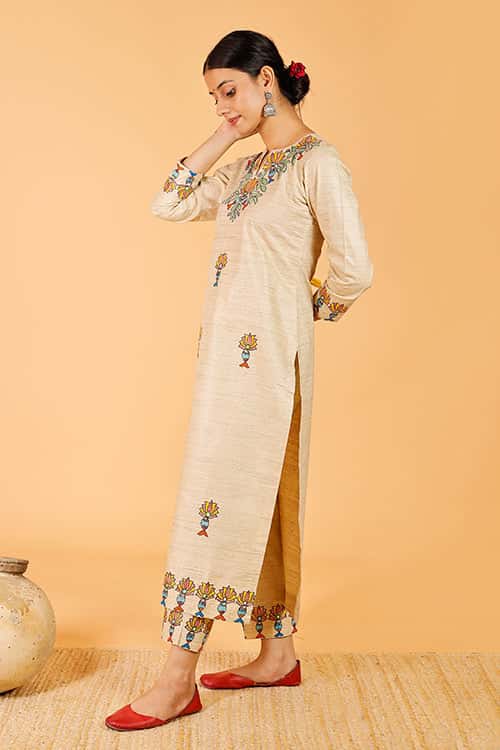 'Surmai Kamal' Handpainted Madhubani Cotton Kurta — image 3 of 8