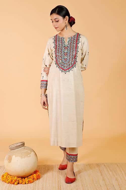 'Tilkor Kamal' Handpainted Madhubani Cotton Kurta — image 2 of 10