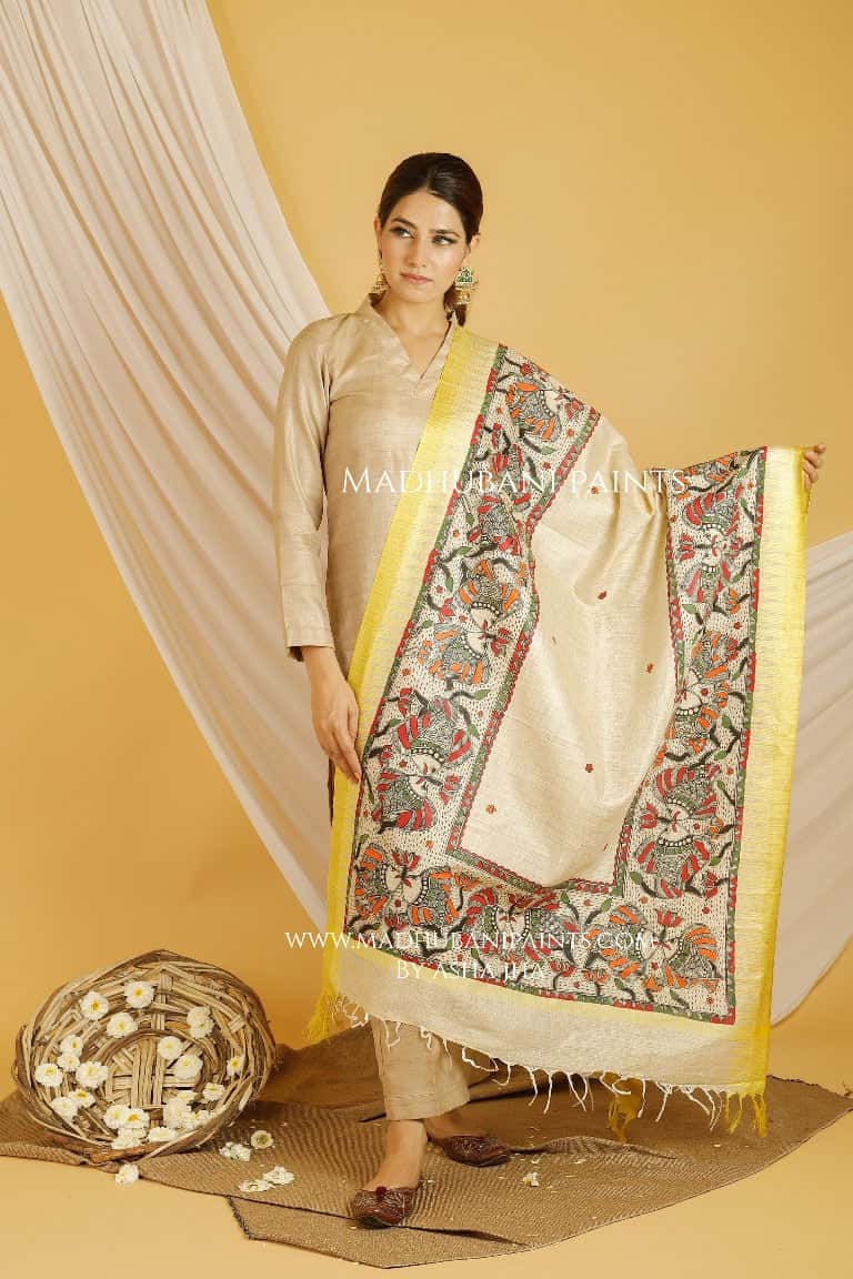 Matsya Madhubani Handpainted Pure Handloom Cotton Dupatta — image 4 of 4