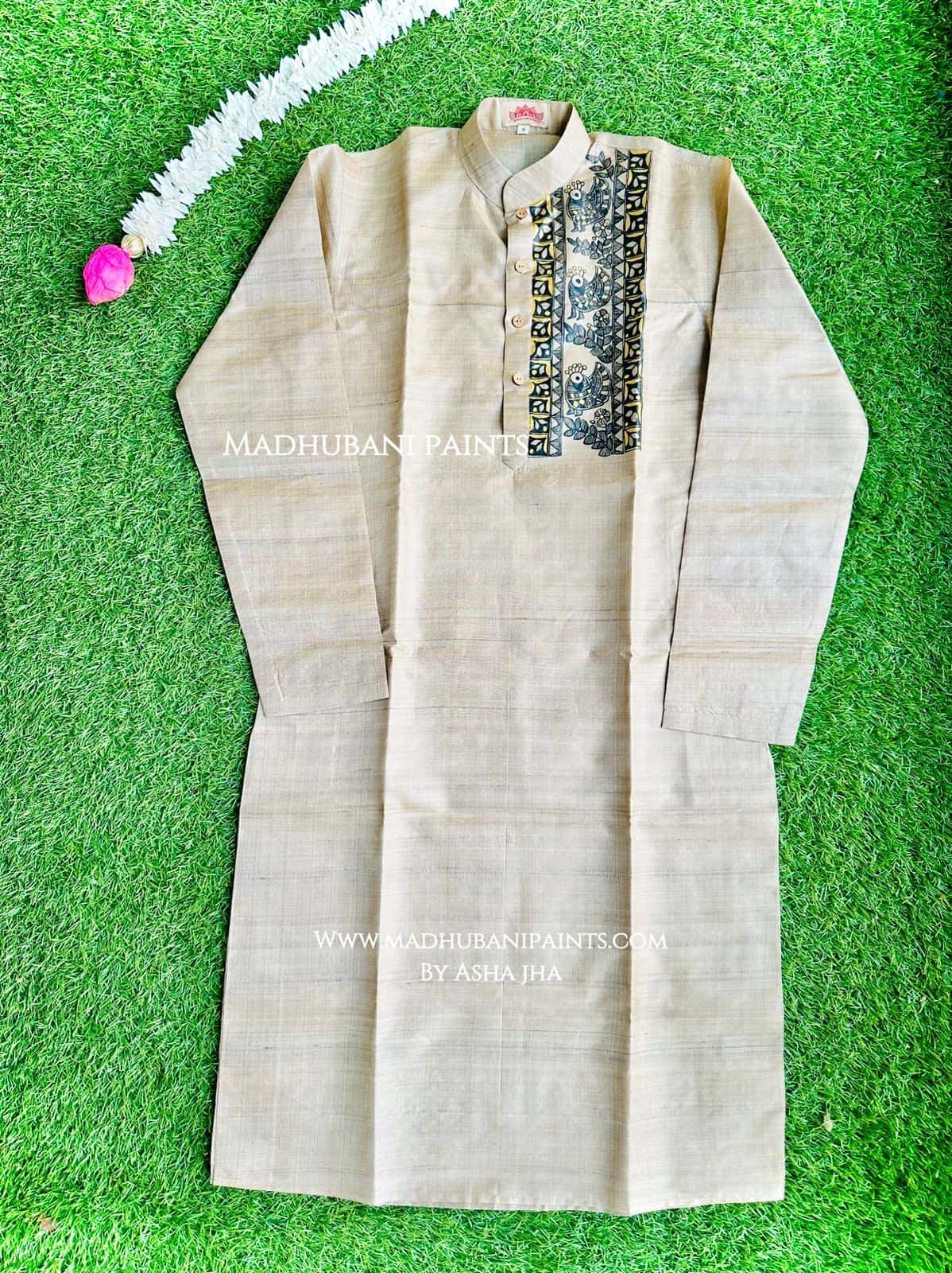 Golden Mithila Border Hand-painted Handloom Men's Tussar Silk Kurta — image 3 of 4
