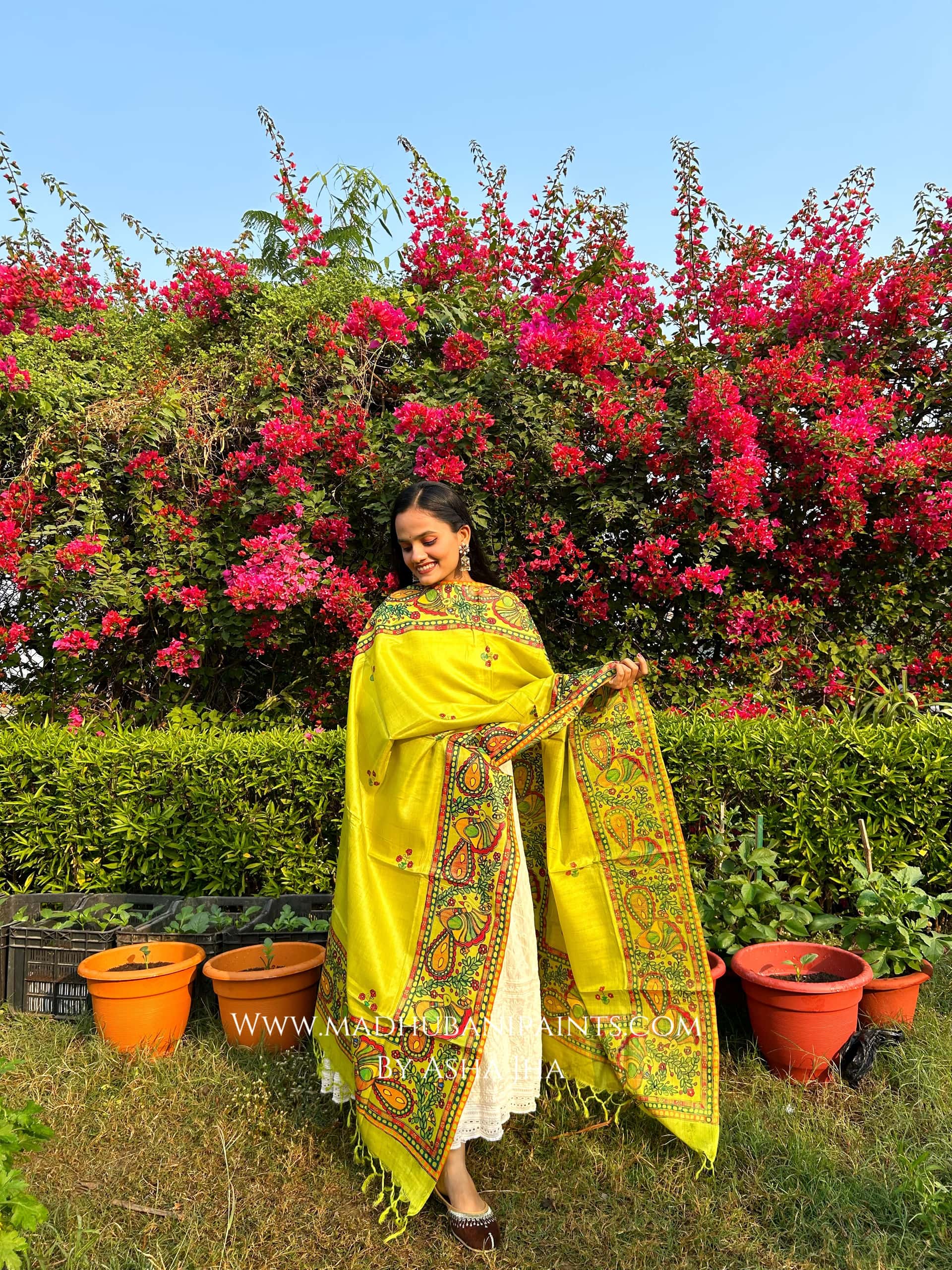 'MADHURAM MAYURI' Handpainted Madhubani Tussar Silk Dupatta — image 4 of 4