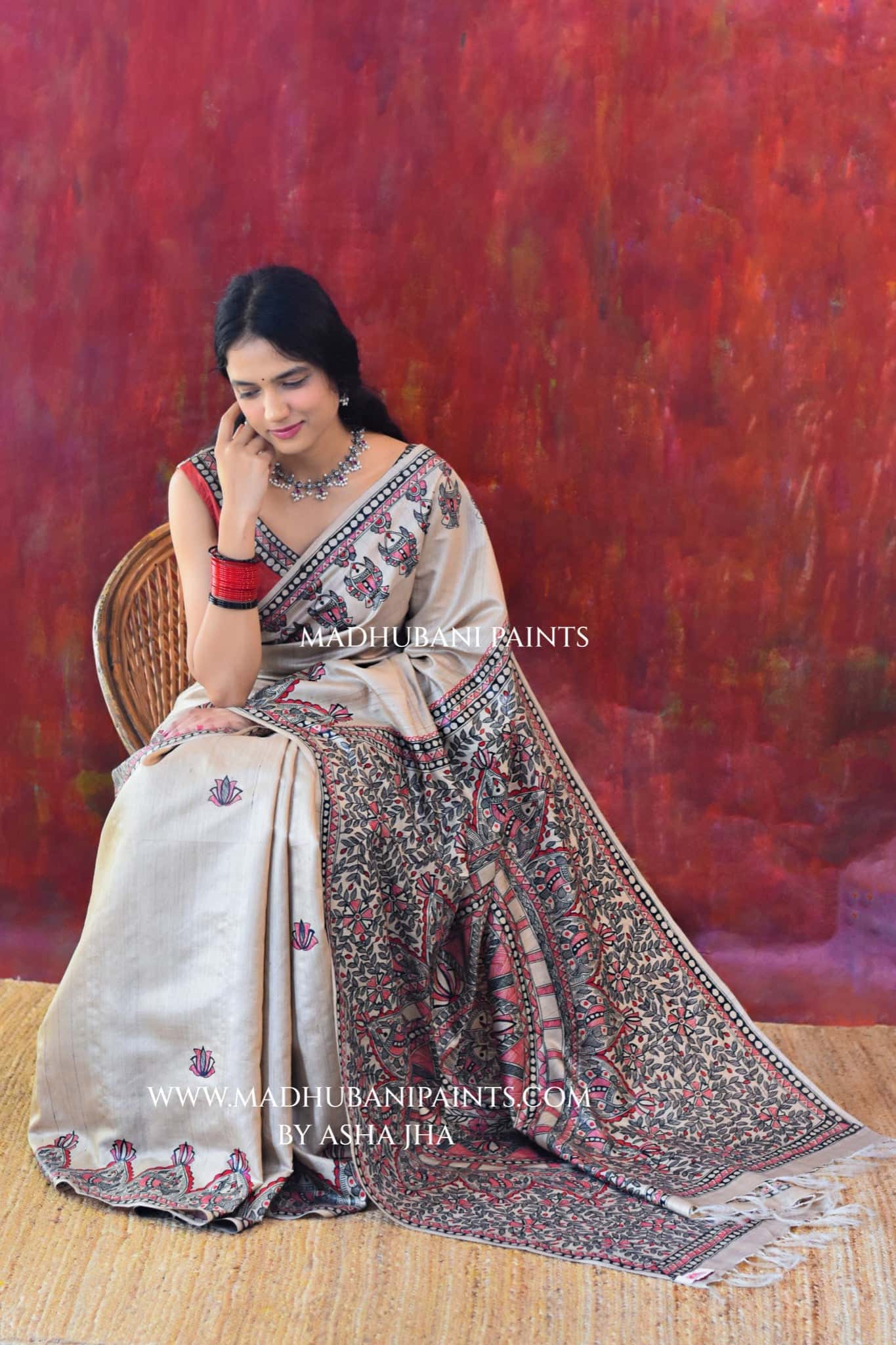 LAAL KAMAL MANDALI Hand-painted Madhubani Tussar Silk Saree Blouse Set — image 6 of 8