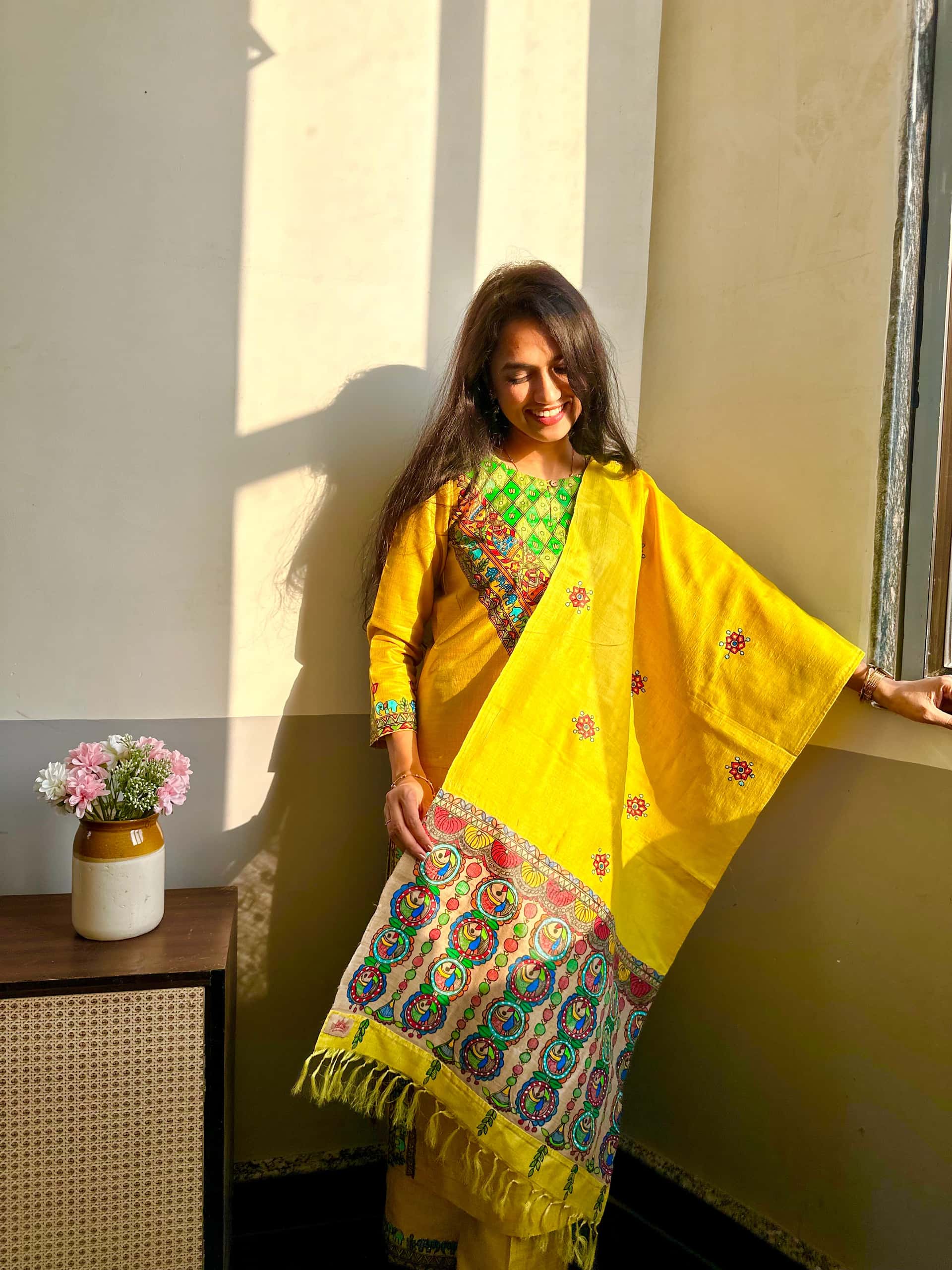 Fish Hand-painted Madhubani Tussar Silk Stole — image 4 of 4