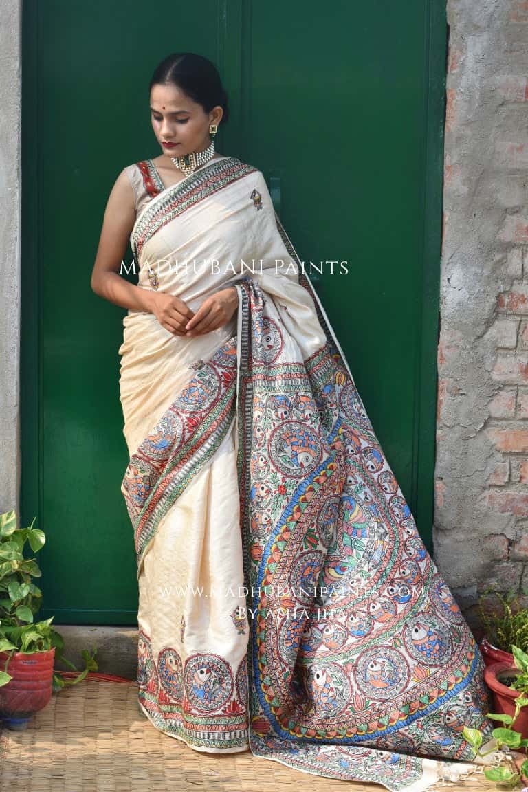 'MATSYA KACHNI' Handpainted Madhubani Tussar Silk Saree — image 8 of 8