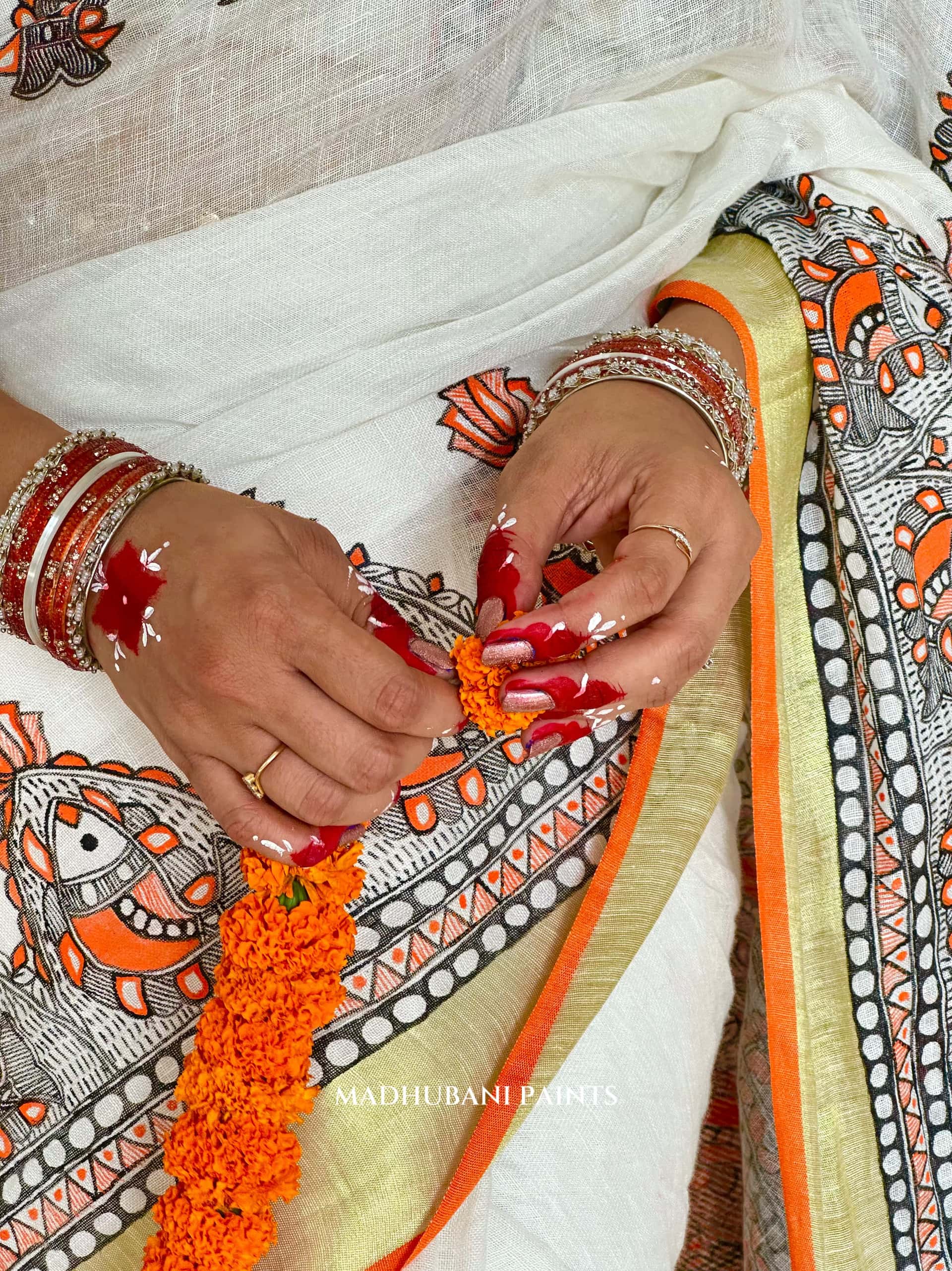 Linen Radha Krishna Hand-painted Madhubani Painting Saree — image 3 of 9