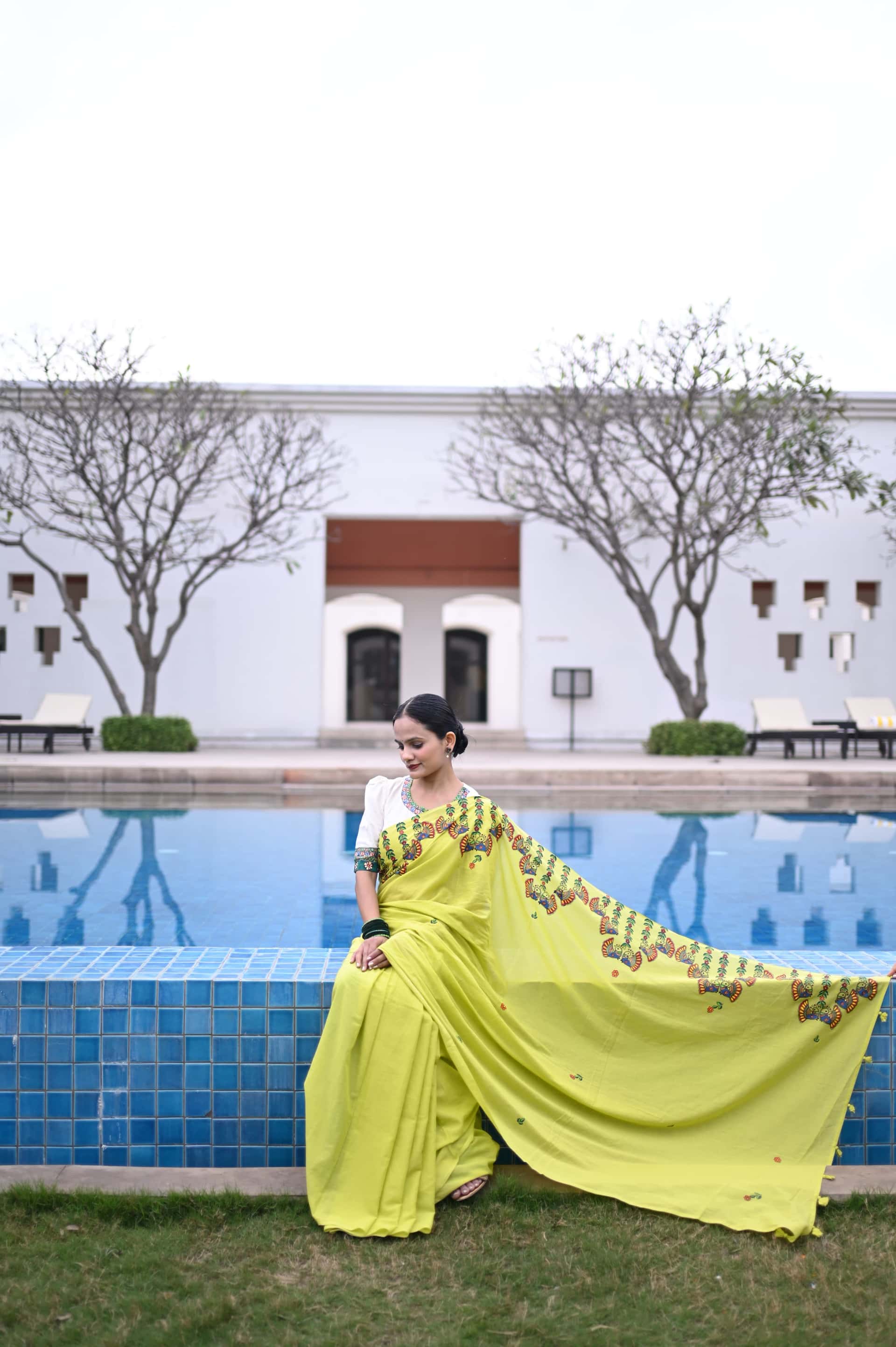 MORVAN SAREE — image 2 of 9