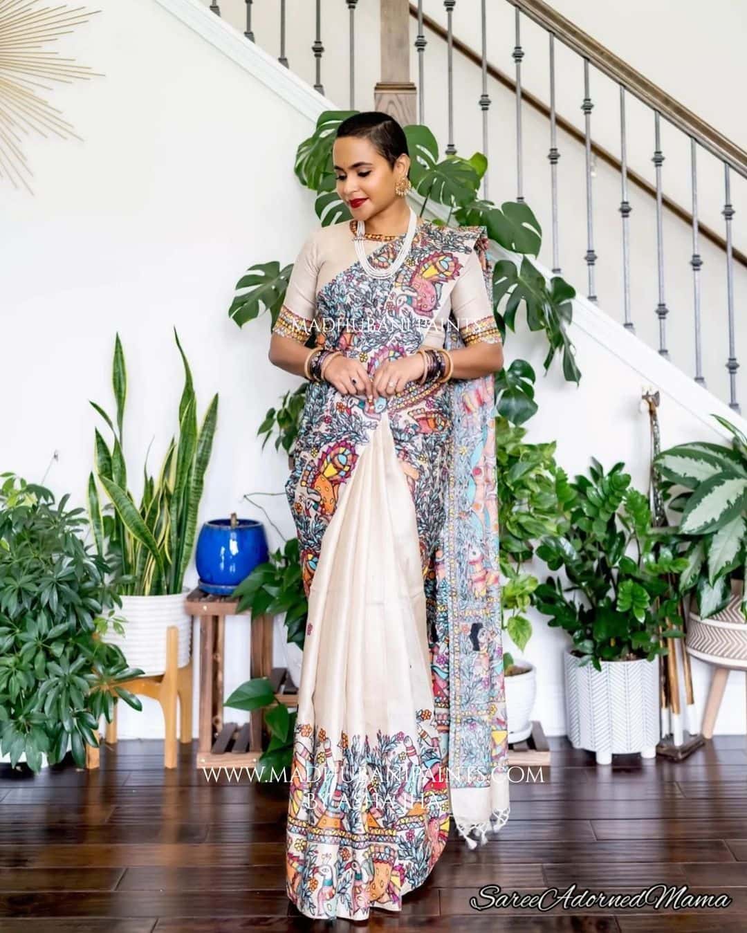 'Mithila ki Neeli Doli' Madhubani Hand-painted Saree — image 7 of 9