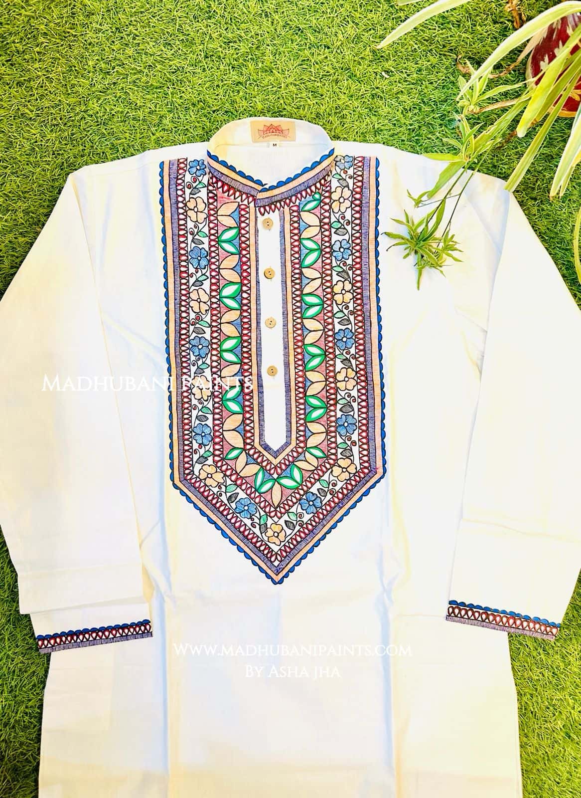 Beige Mithila Border Hand-painted Handloom Men's Cotton Kurta — image 3 of 4