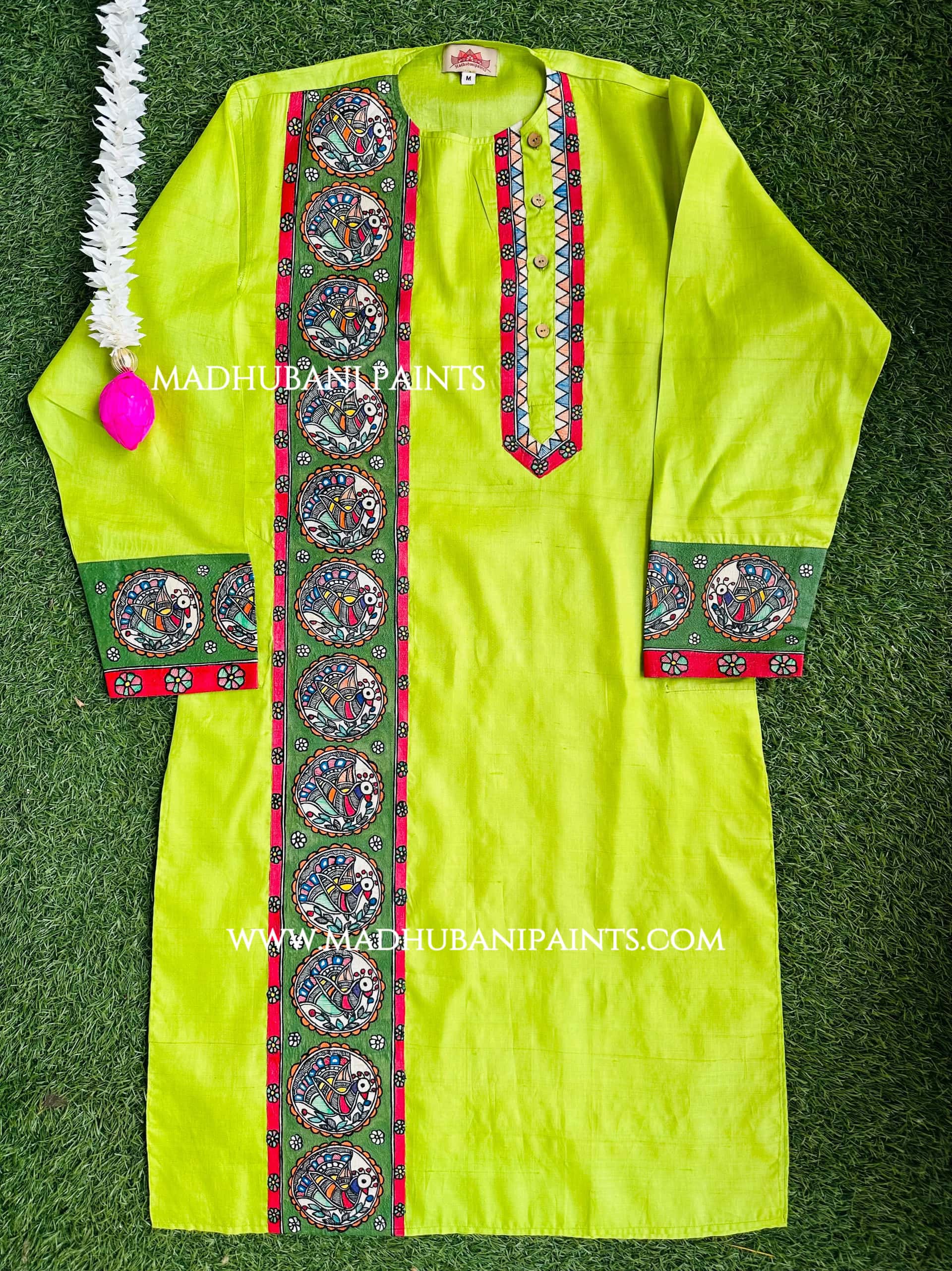 Morni Baagh Hand-painted  Madhubani Men's Tussar Silk Kurta — image 3 of 4