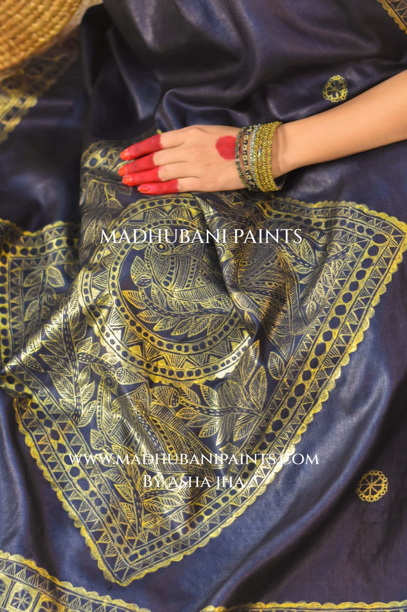 'KAALI MORNI' Handpainted Madhubani Tussar Silk Dupatta — image 6 of 6