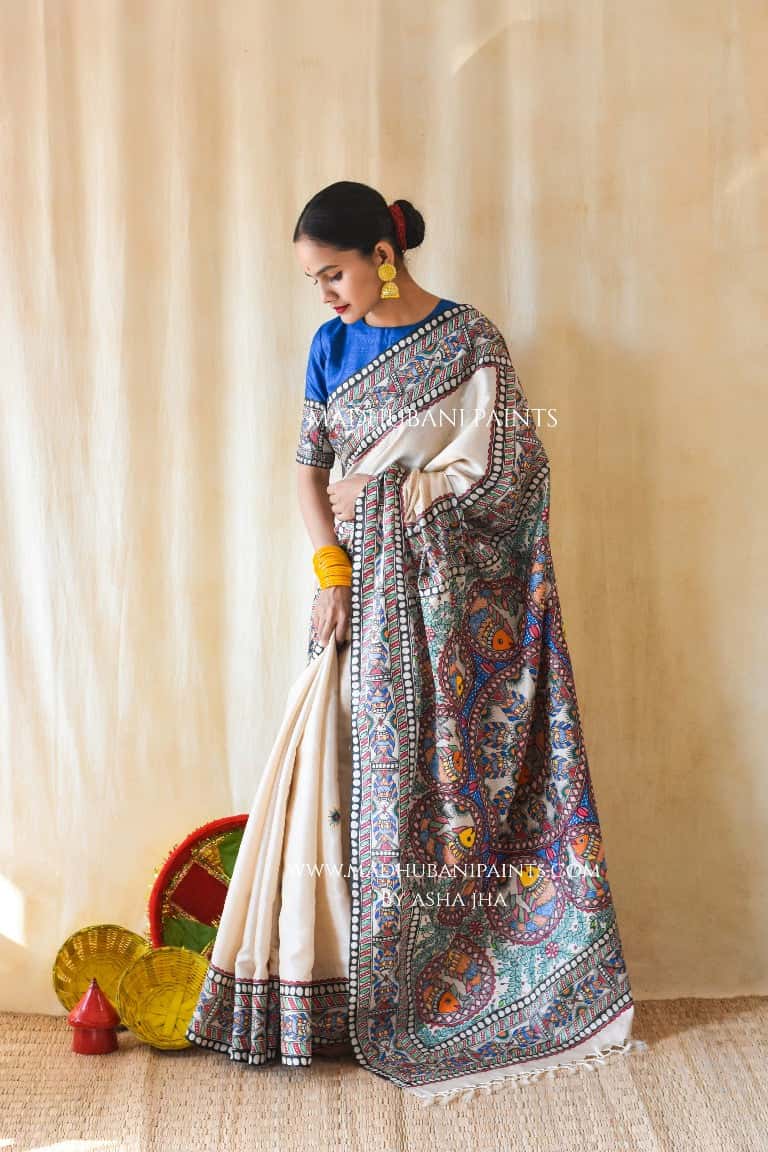 'MATSYA RAAS'  Handpainted Madhubani Tussar Silk Saree Blouse Set — image 6 of 9