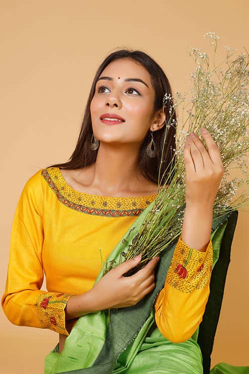 'Saraswati' Handpainted Madhubani  Moonga Silk Blouse — image 8 of 9