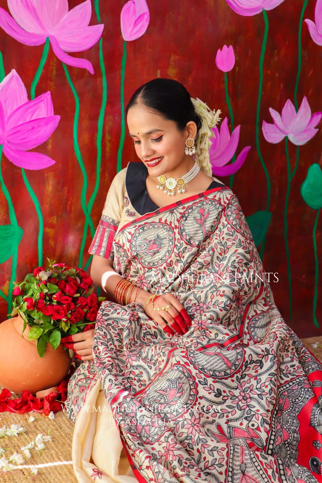 "MADHUMATI" Handpainted Madhubani Tussar Silk Saree — image 5 of 15