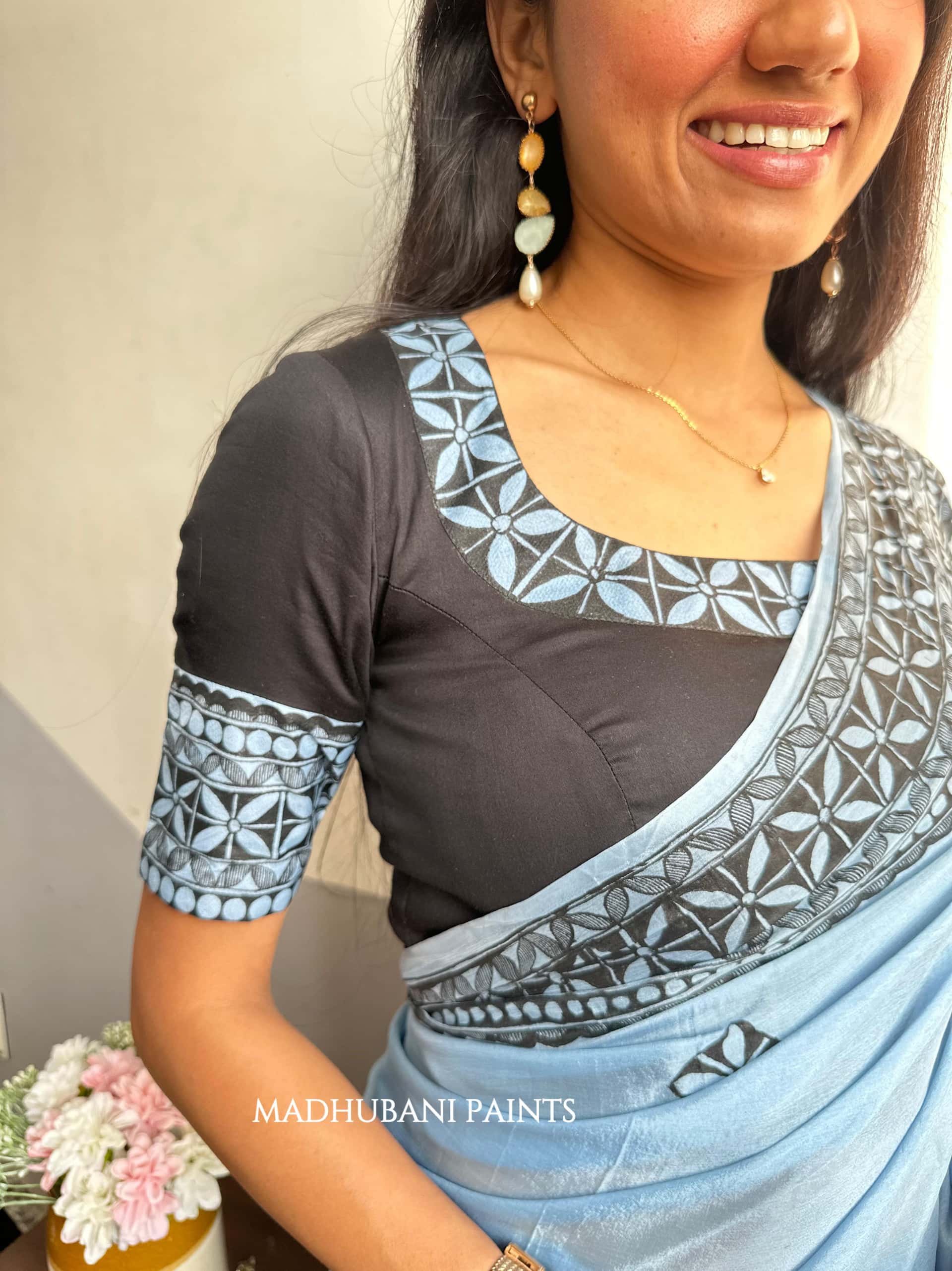 ROOPANJALI Hand-painted Madhubani Chiffon Saree Blouse Set — image 8 of 10