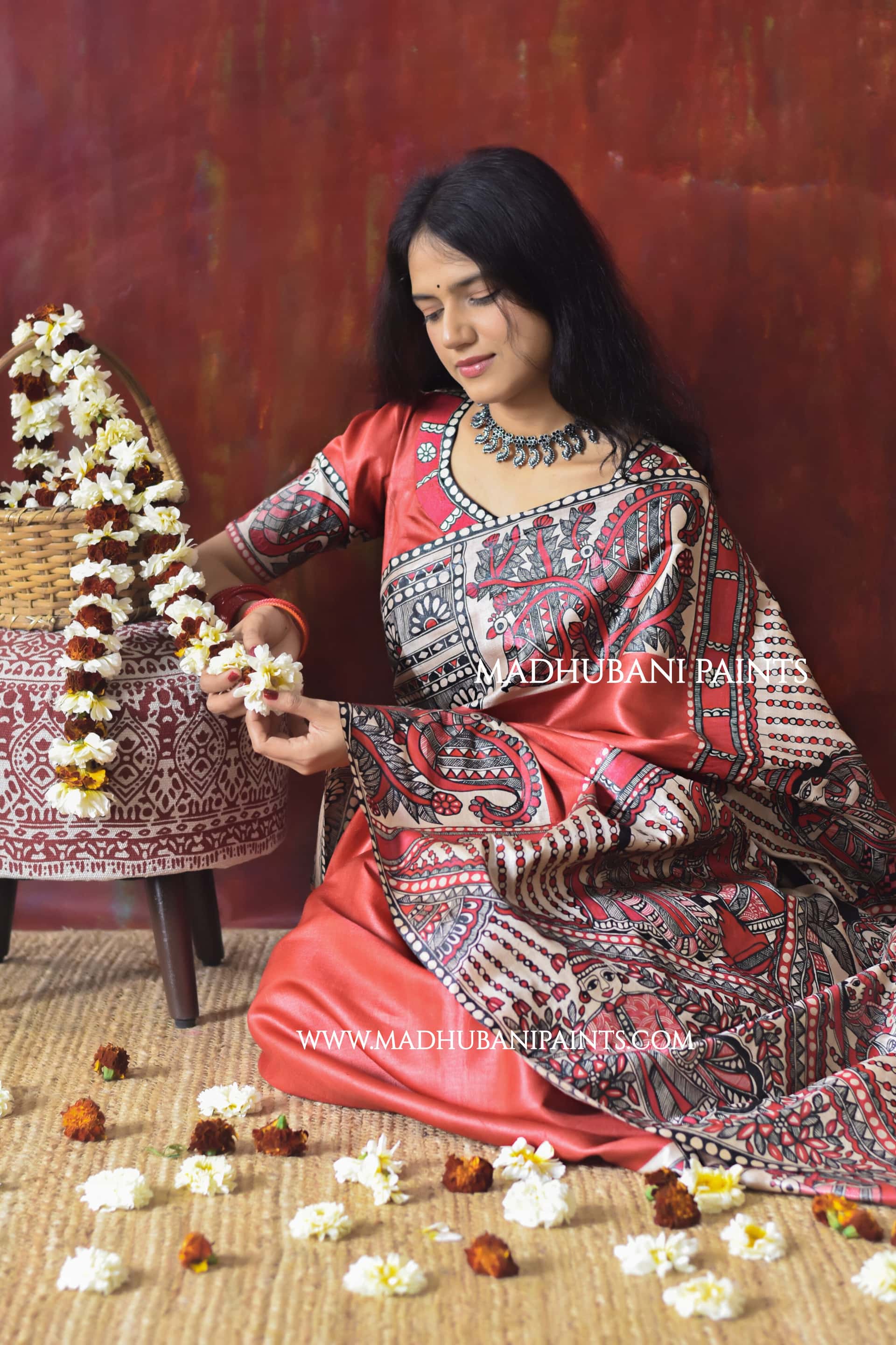RED BENGALI WEDDING Hand-painted Madhubani Tussar Silk Saree — image 8 of 8