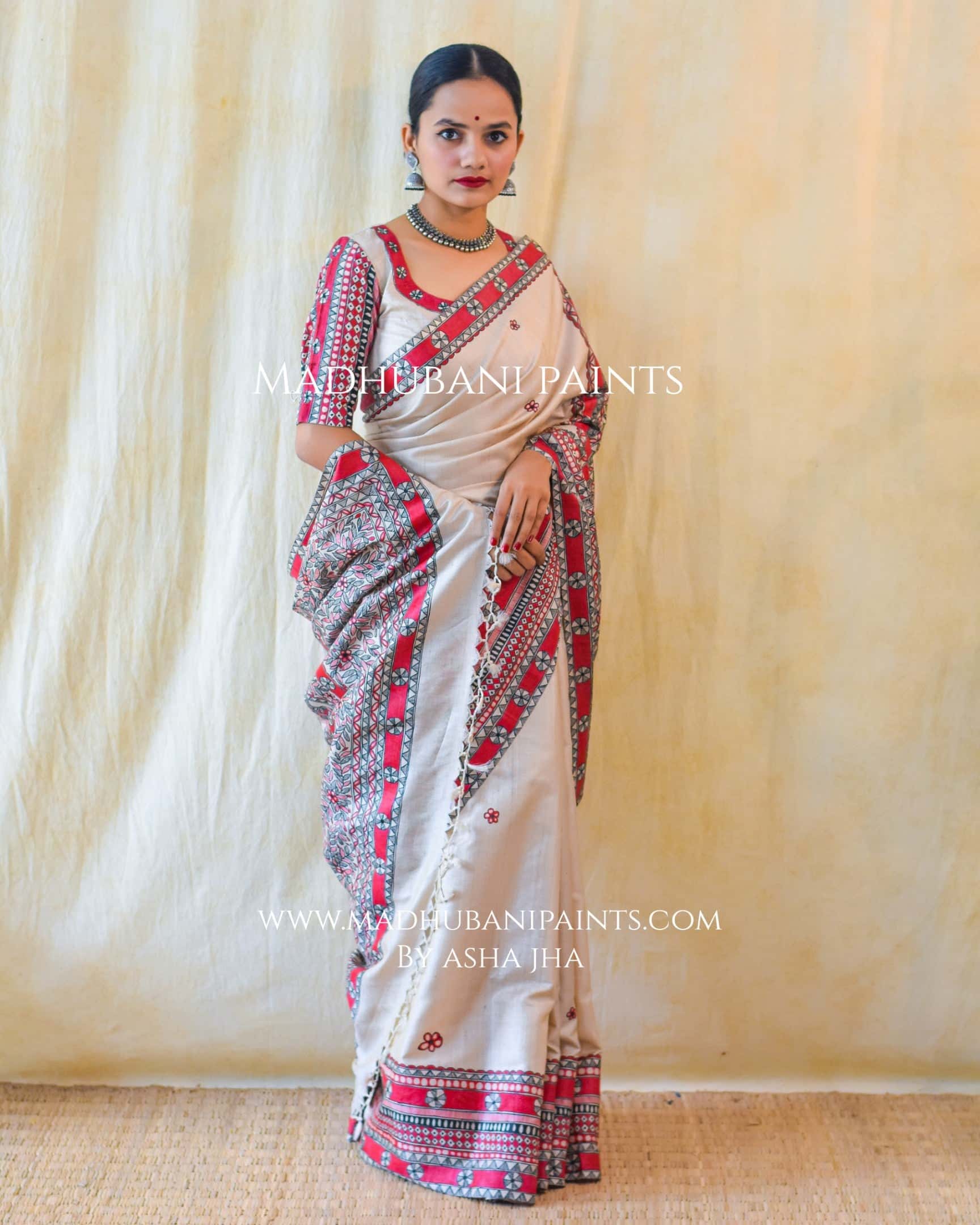'LAAL MATSYA LEELA'  Handpainted Madhubani Tussar Silk Saree — image 2 of 7
