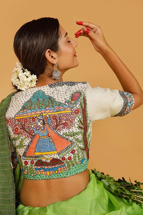 'Govardhan Leela' Handpainted Madhubani  Moonga Silk Blouse — image 3 of 7