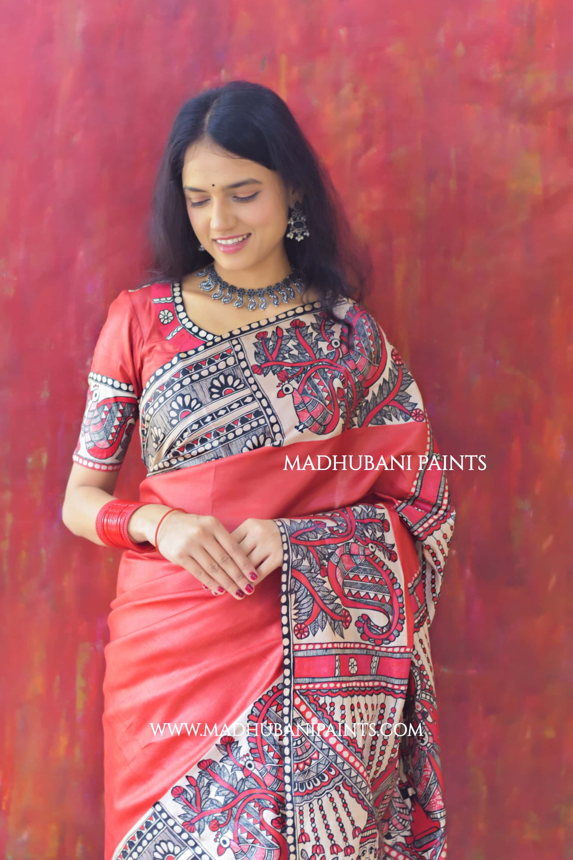 RED BENGALI WEDDING Hand-painted Madhubani Tussar Silk Saree — image 4 of 8
