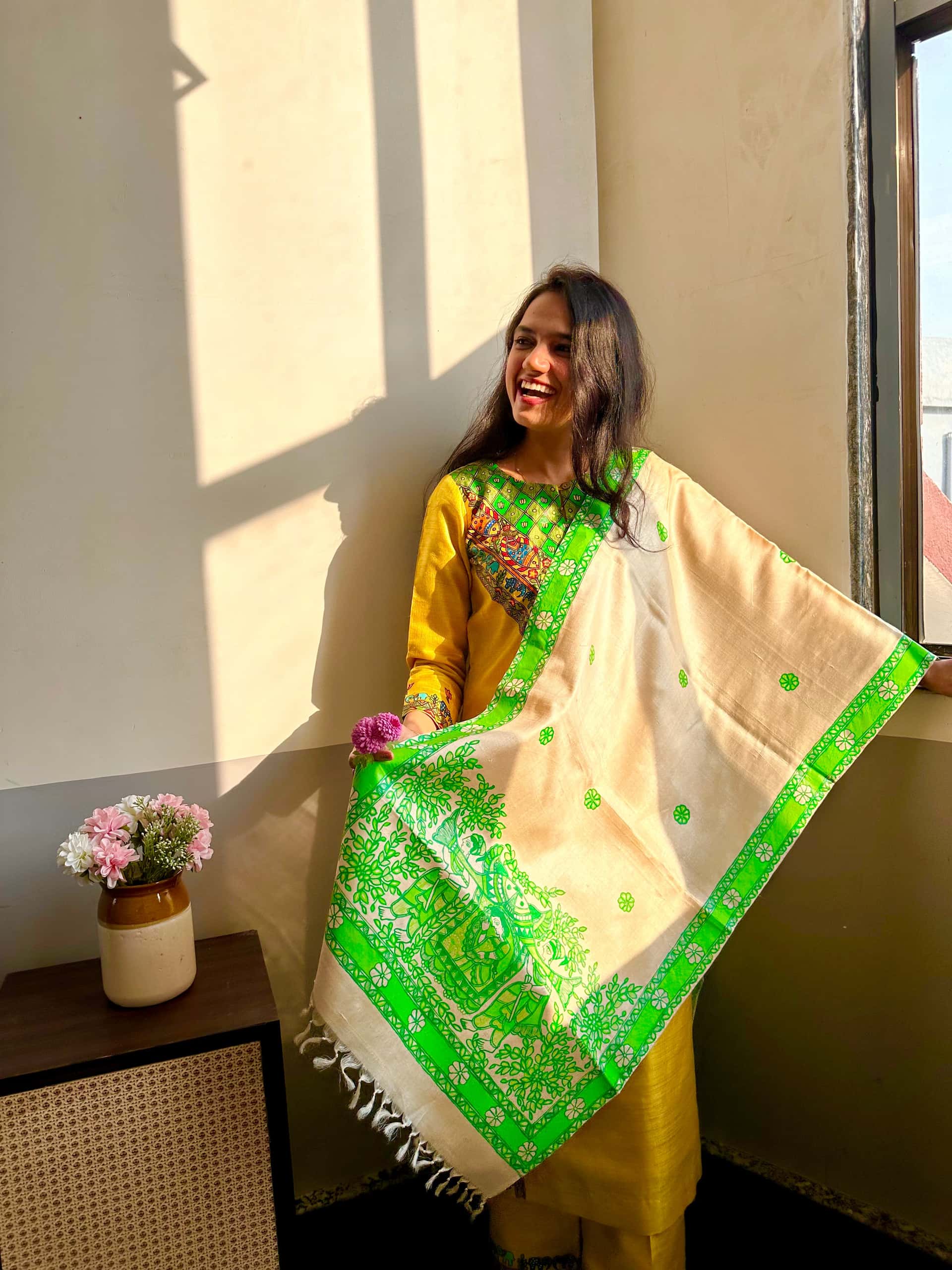 Doli  Madhubani Hand-painted Tussar Silk Stole — image 2 of 3