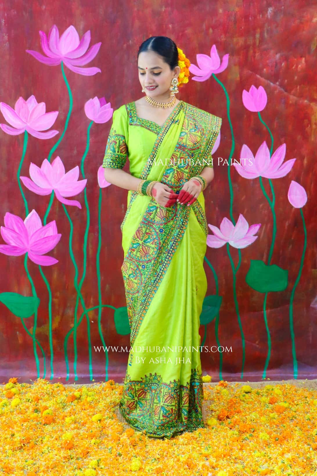 'SANSKRITI' Handpainted Madhubani Tussar Silk Saree Blouse Set — image 6 of 8