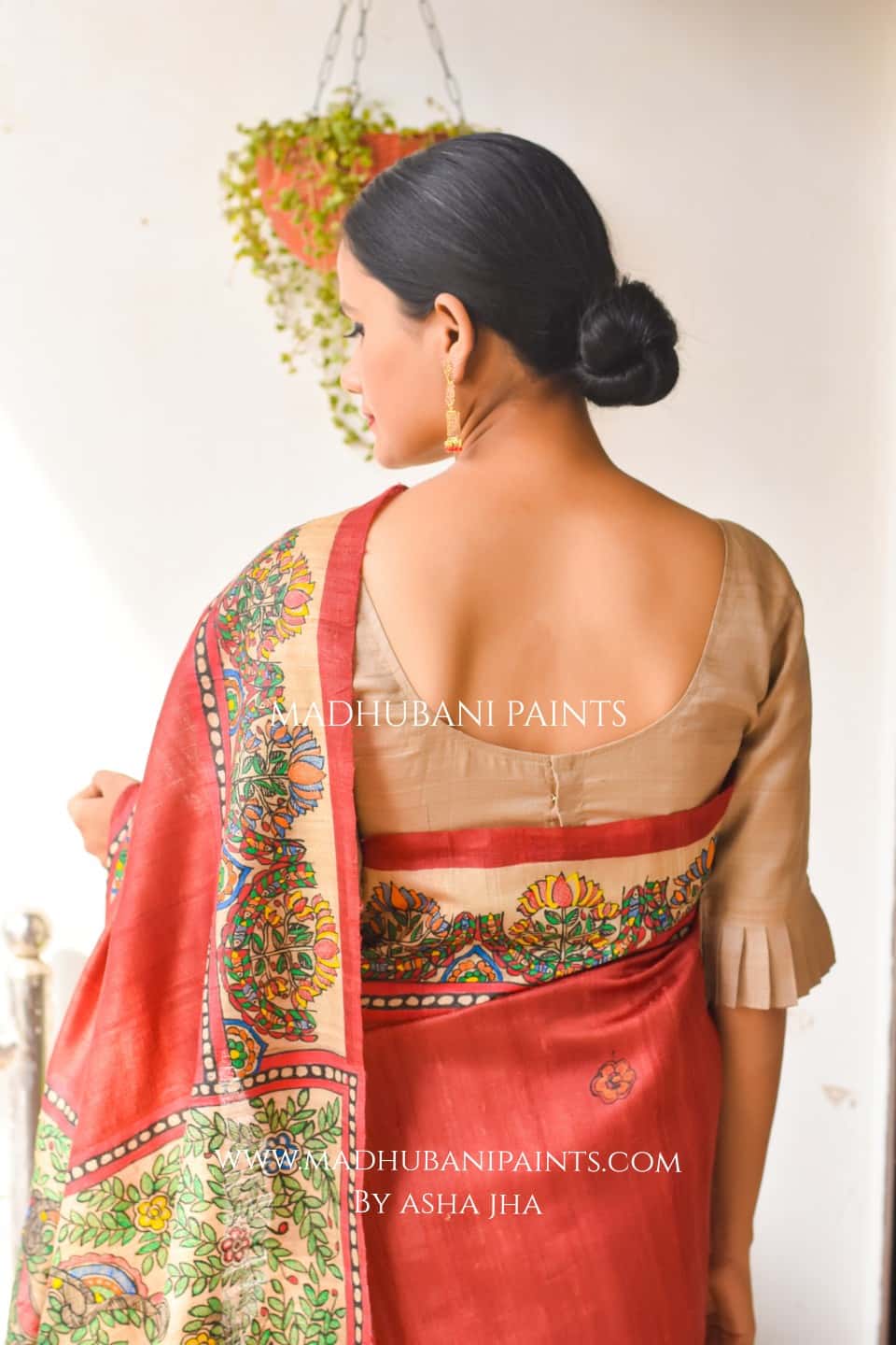 'MAHISASUR MARDINI' Handpainted Tussar Silk Saree — image 3 of 8