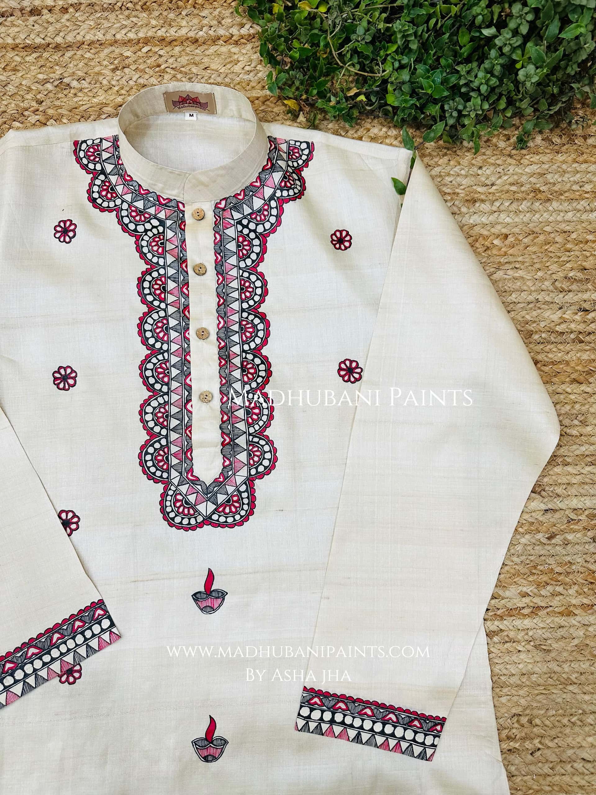 Phool Diya Hand-painted Beige Madhubani Men's Tussar Silk Kurta — image 2 of 5