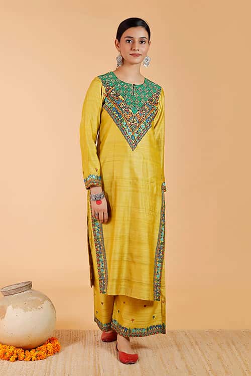 'Gajanand Mayur' Handpainted Madhubani Tussar SIlk Kurta — image 3 of 9