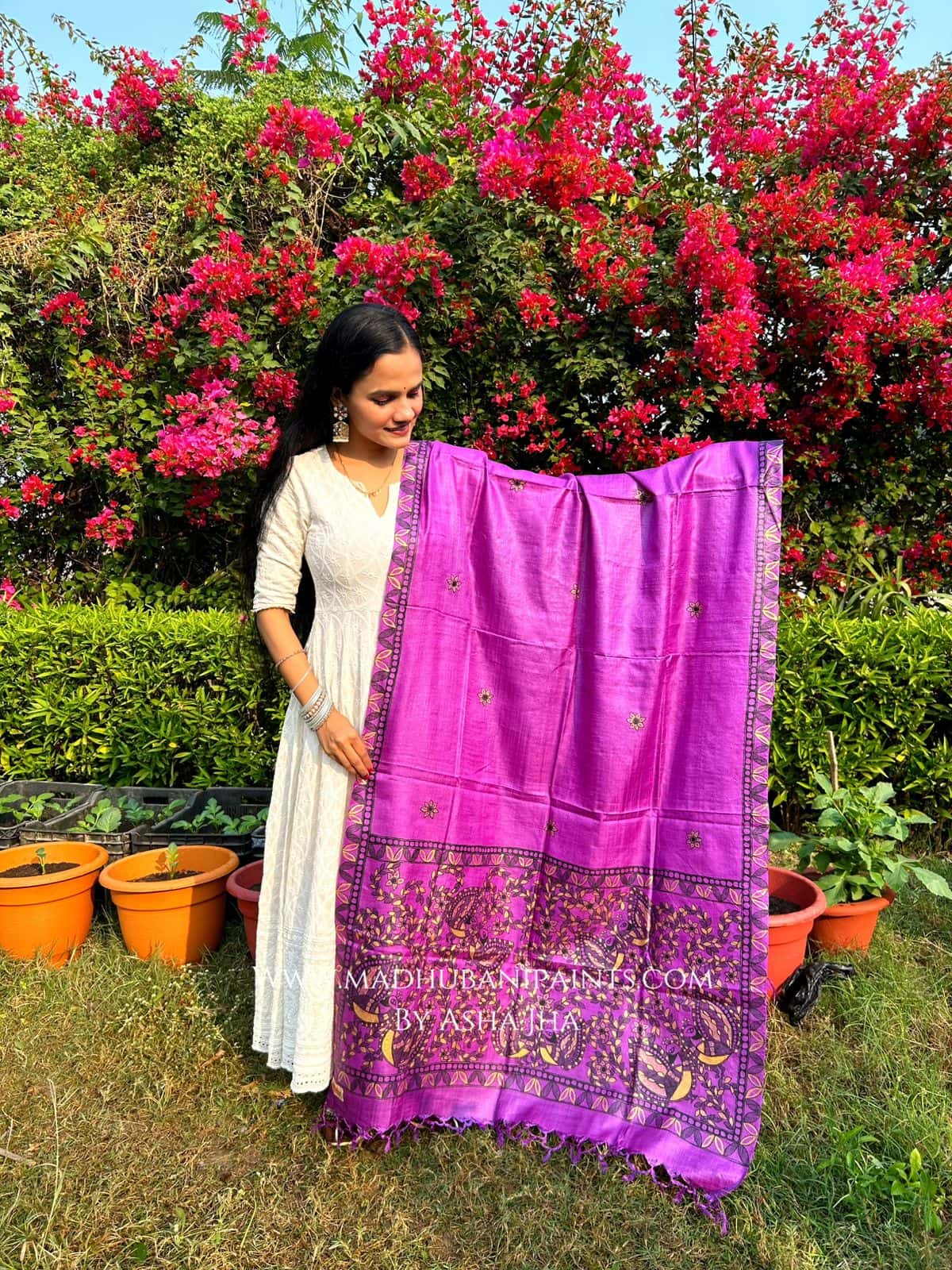 'MANMOHANI MAYURI' Handpainted Madhubani Tussar Silk Dupatta — image 2 of 3